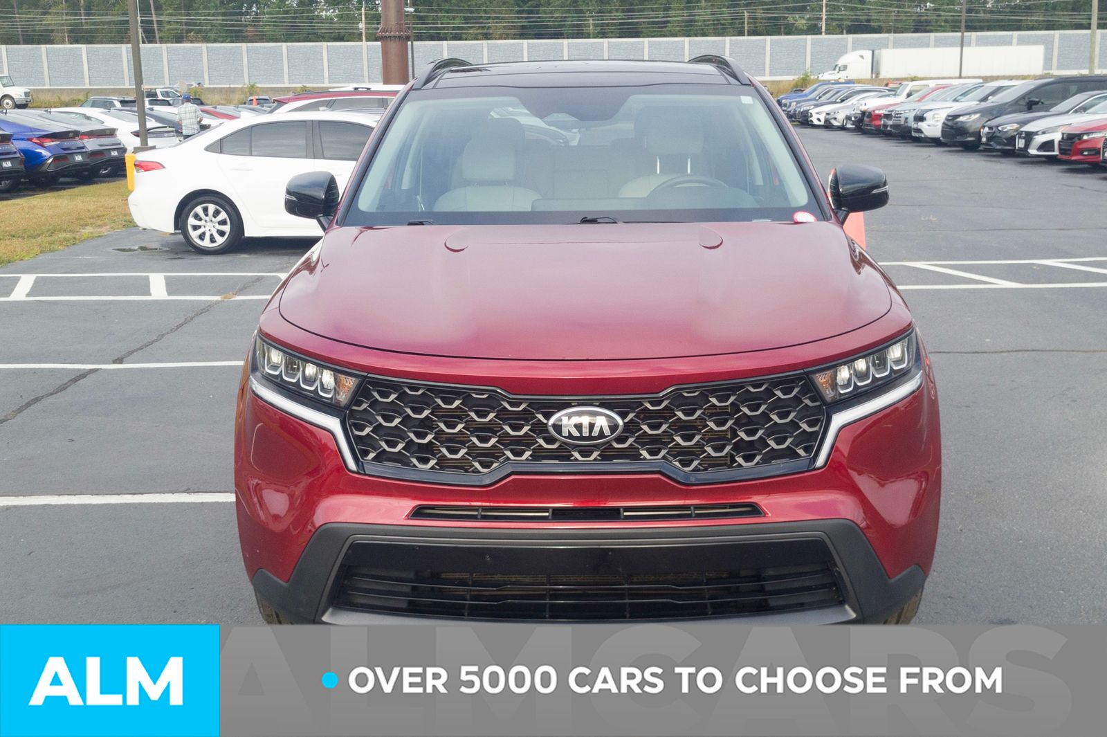 2021 Kia Sorento S photo 2