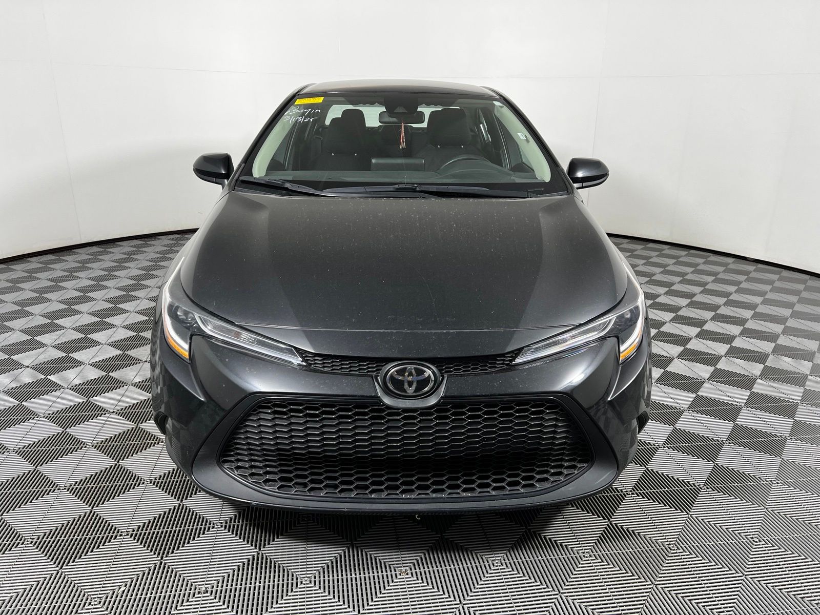 Thumbnail: 2025 Toyota Corolla - 2