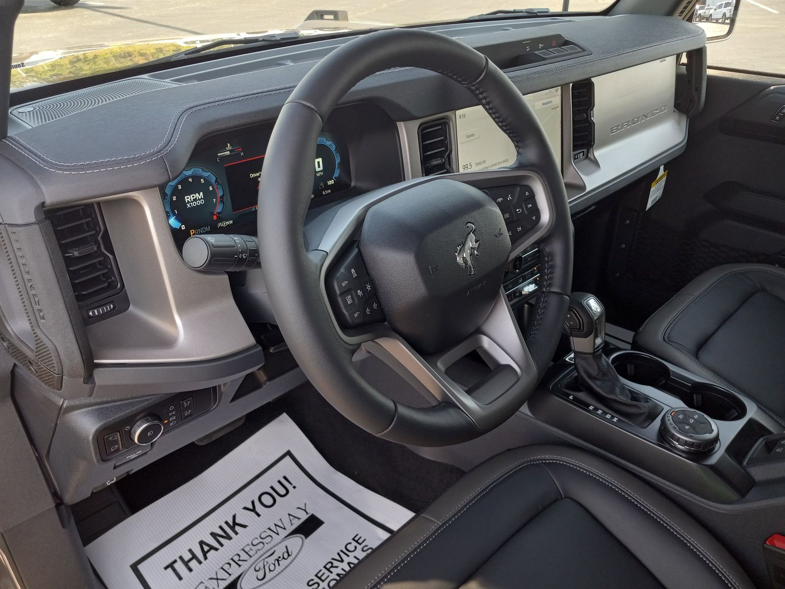 2025 Ford Bronco image 13