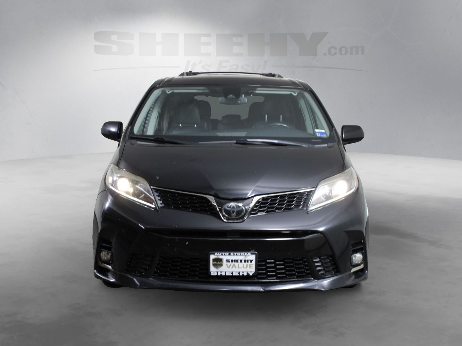 Used 2019 Black Toyota SE image 10