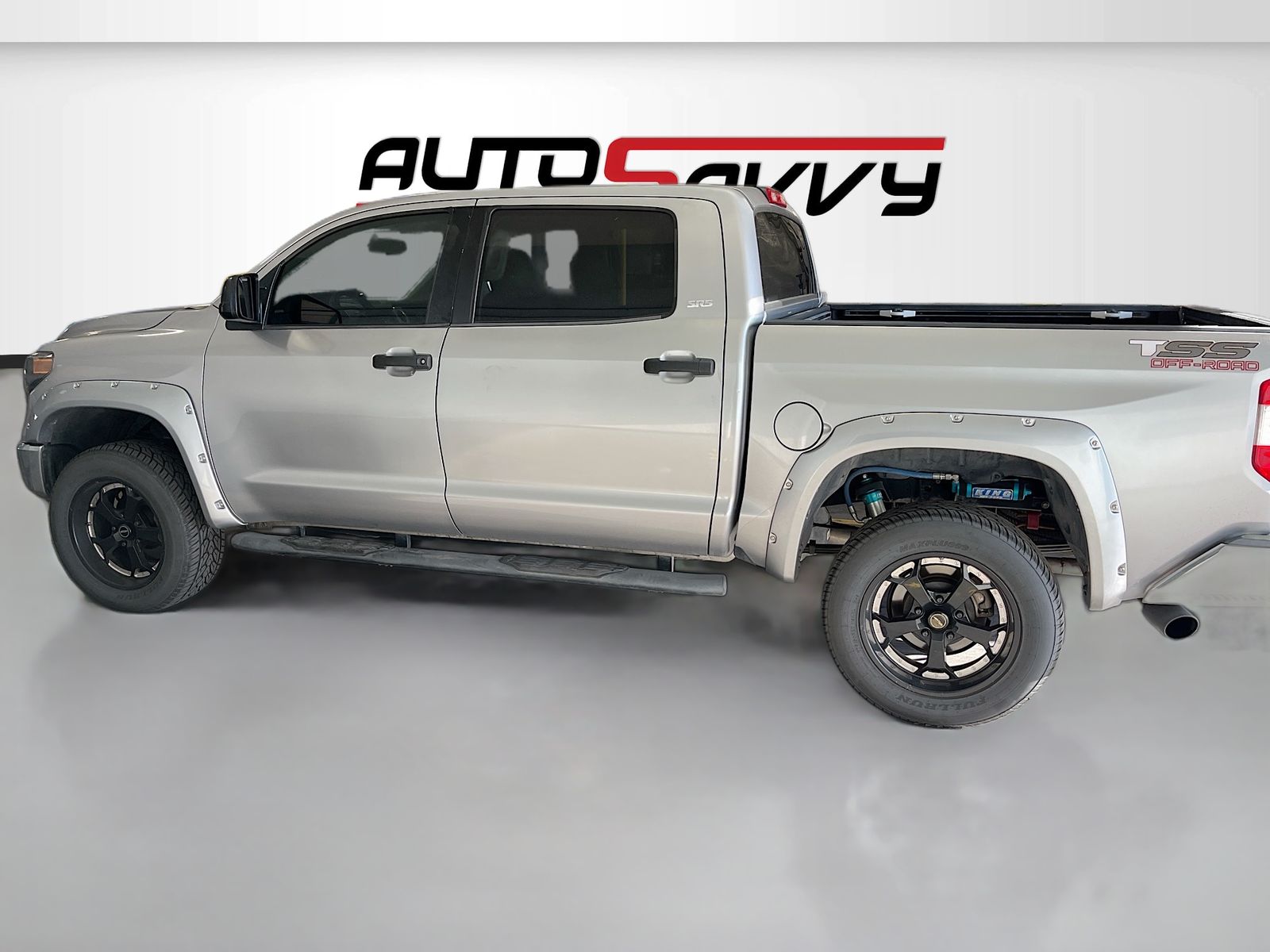Used 2014 Silver Toyota SR5 image 4