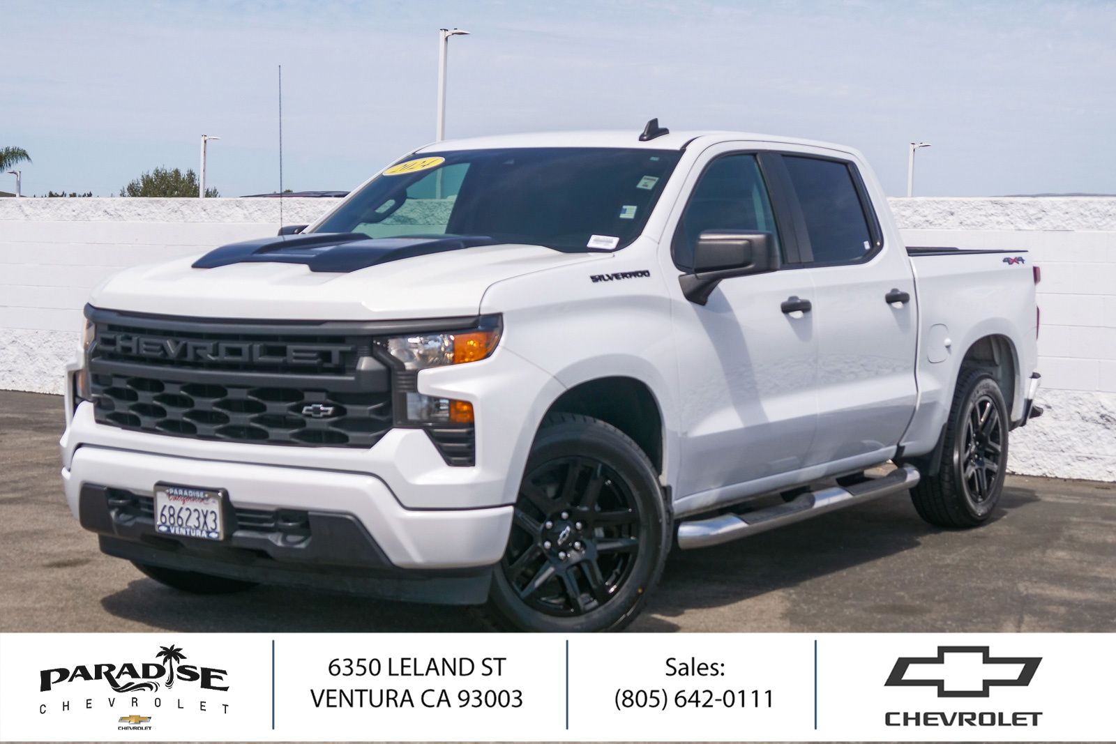 Summit White 2024 Chevrolet Silverado 1500 Pickup Truck Four-Wheel Drive 8-Speed Automatic