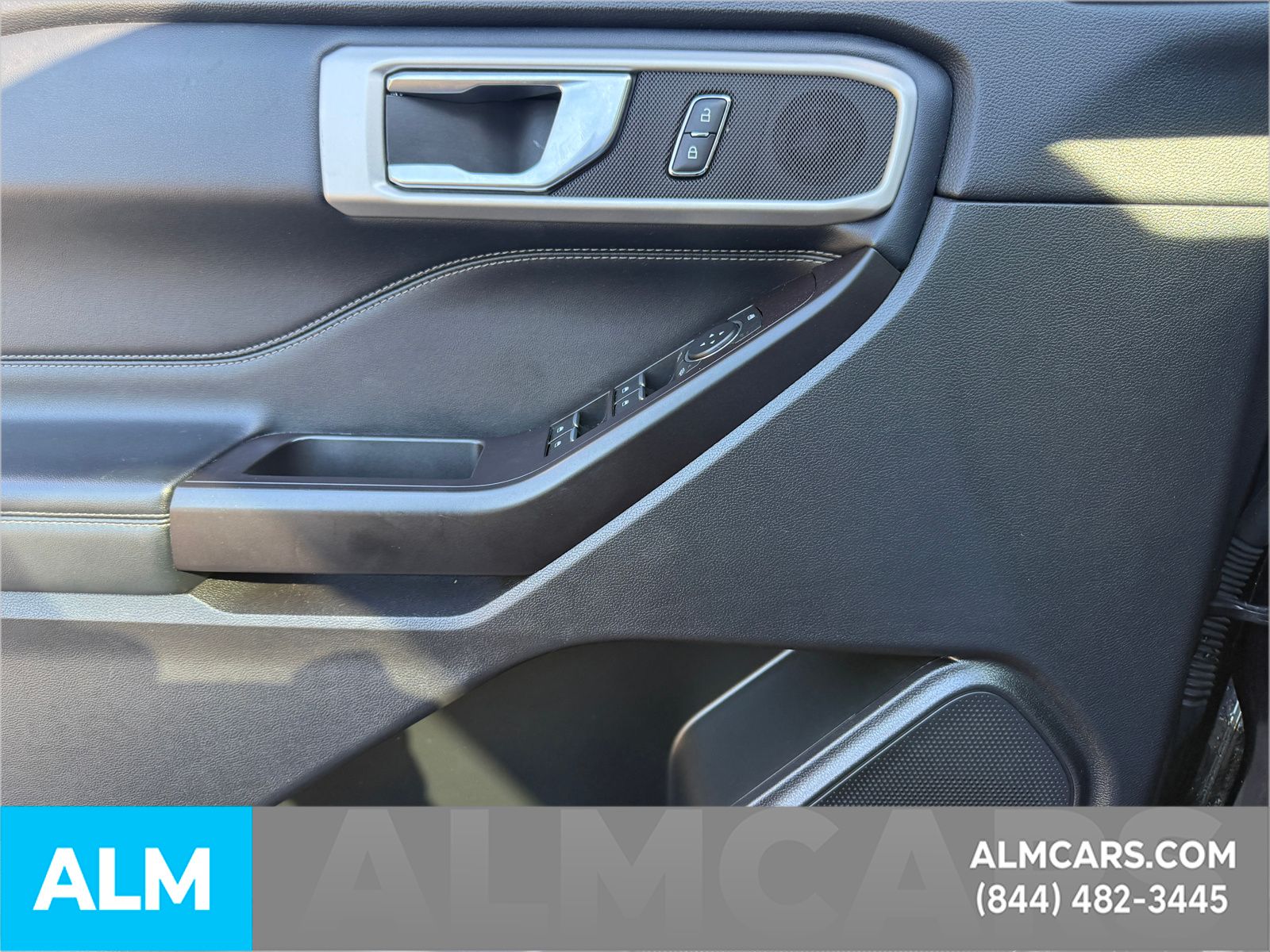 Used 2020 Agate Black Metallic Ford XLT image 28