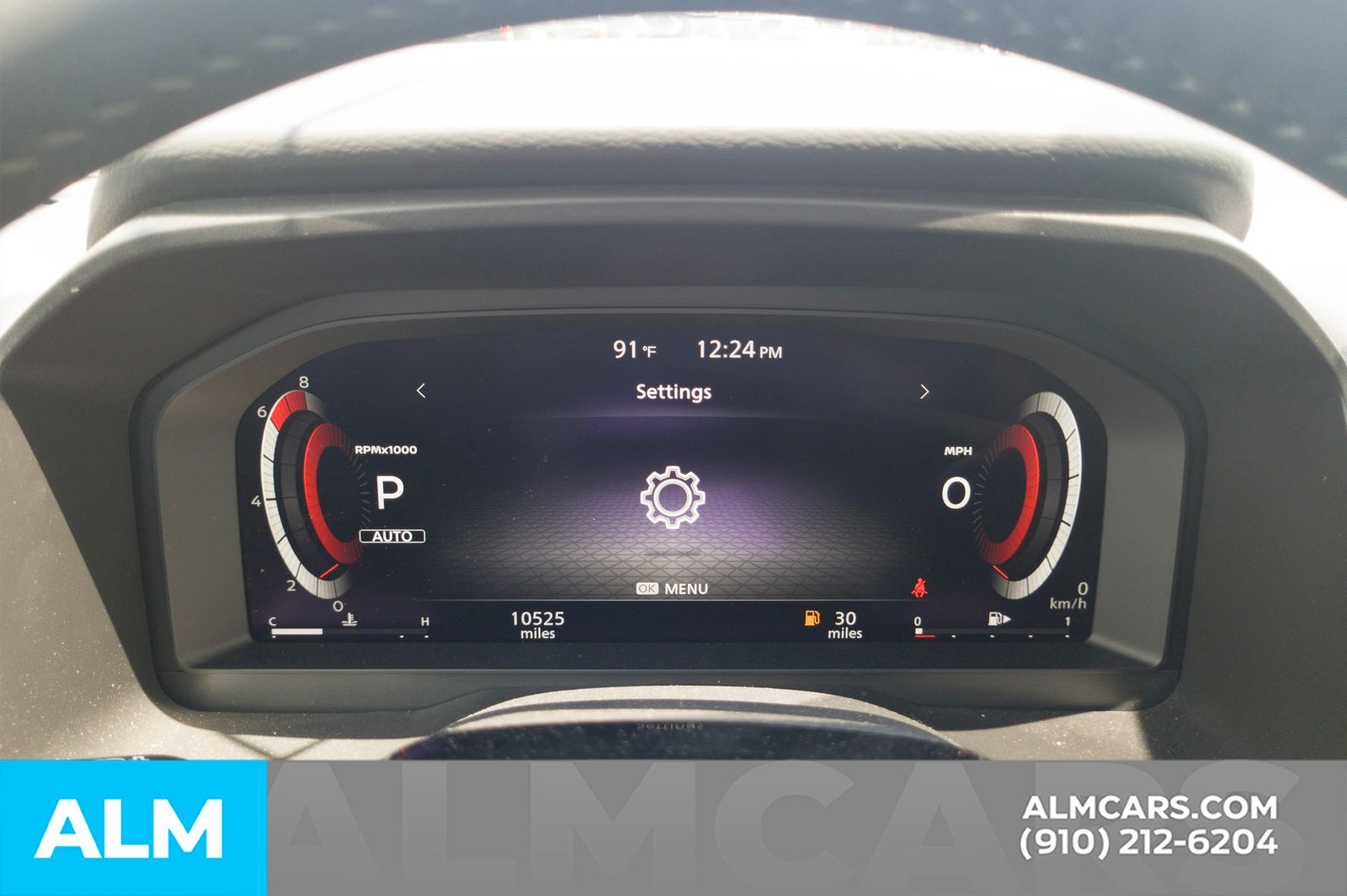 Used 2025 White Nissan SL image 32