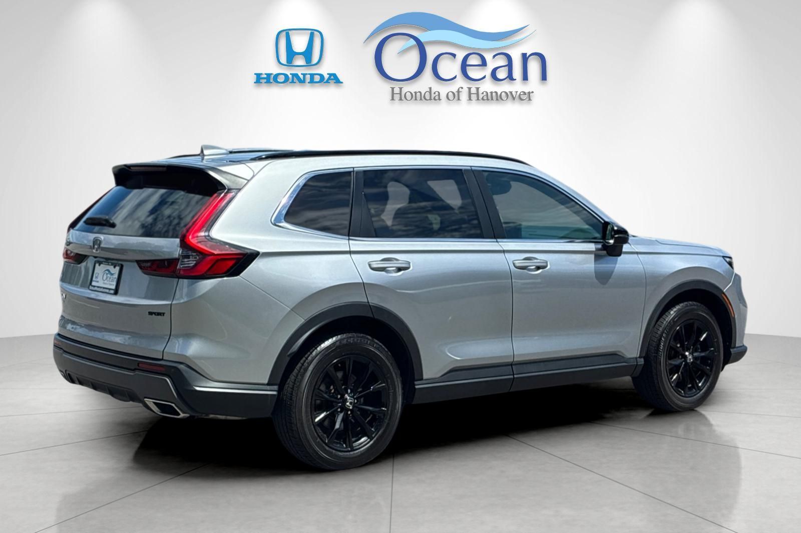 Used 2024 Lunar Silver Metallic Honda Sport-L image 3