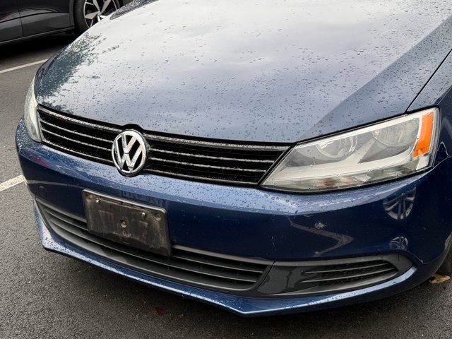 Used 2012 Blue Volkswagen 2.5L SE image 3
