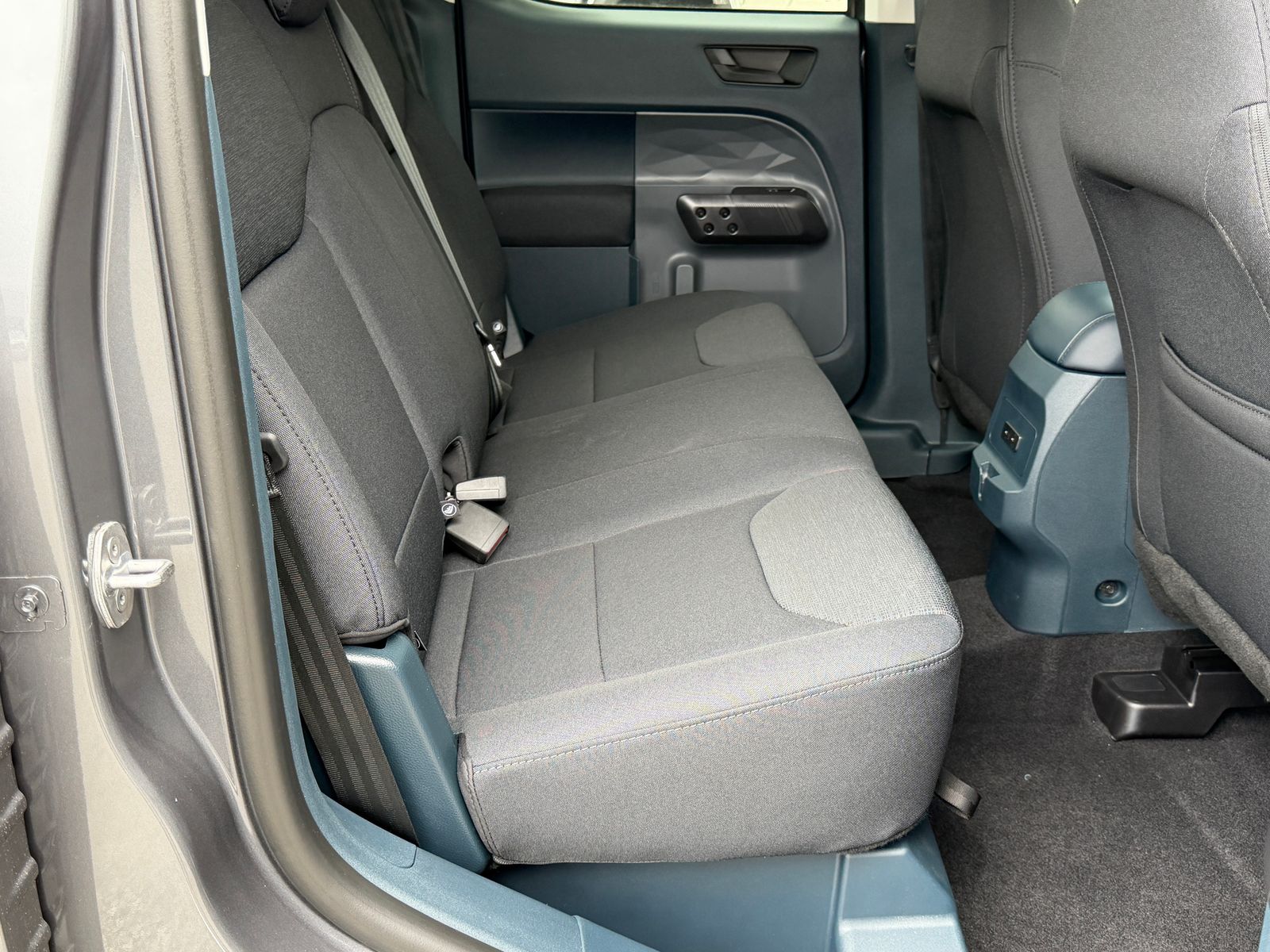 New 2026 Carbonized Gray Metallic Ford XL image 11