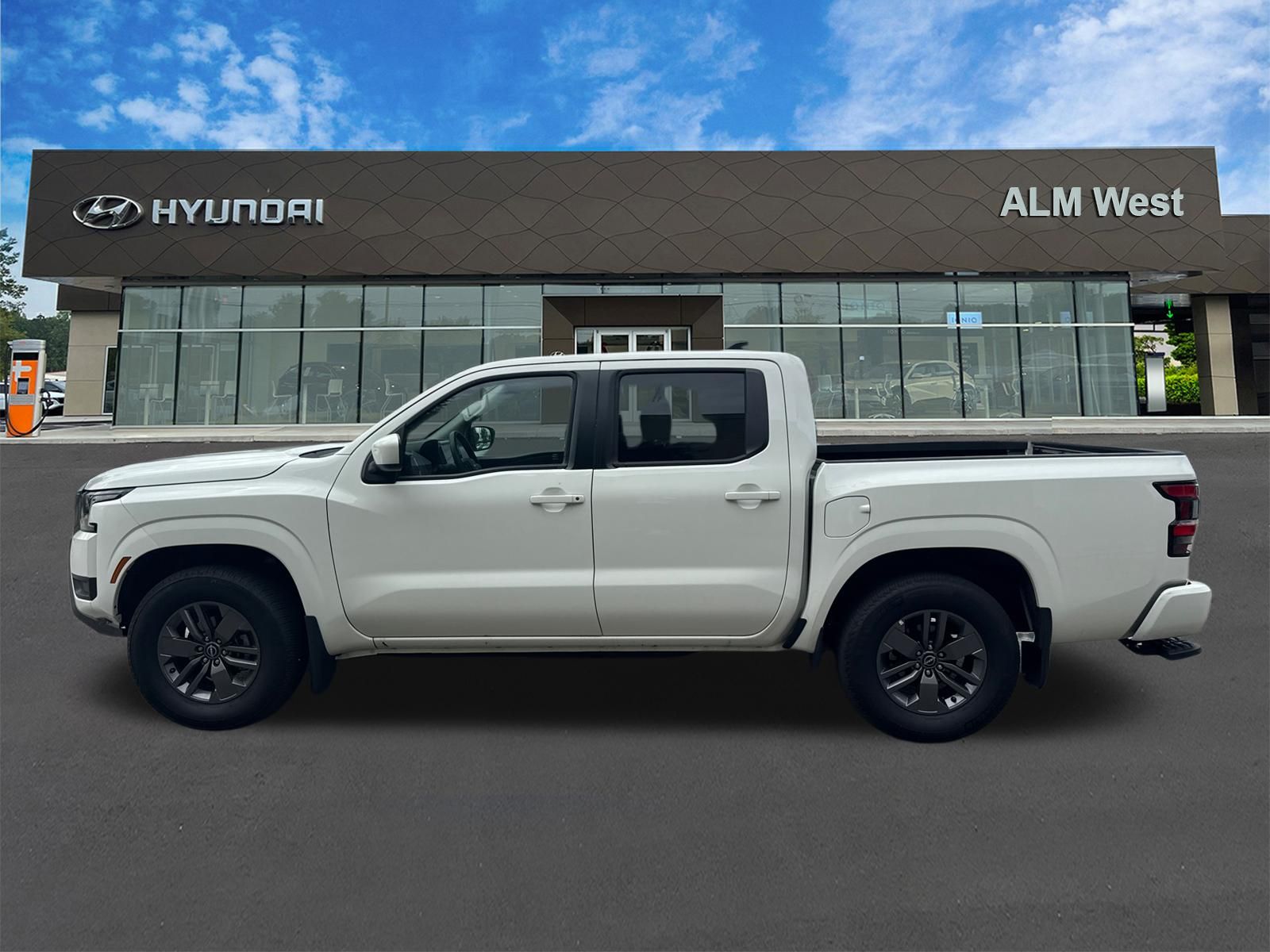 Used 2025 White Nissan SV image 8