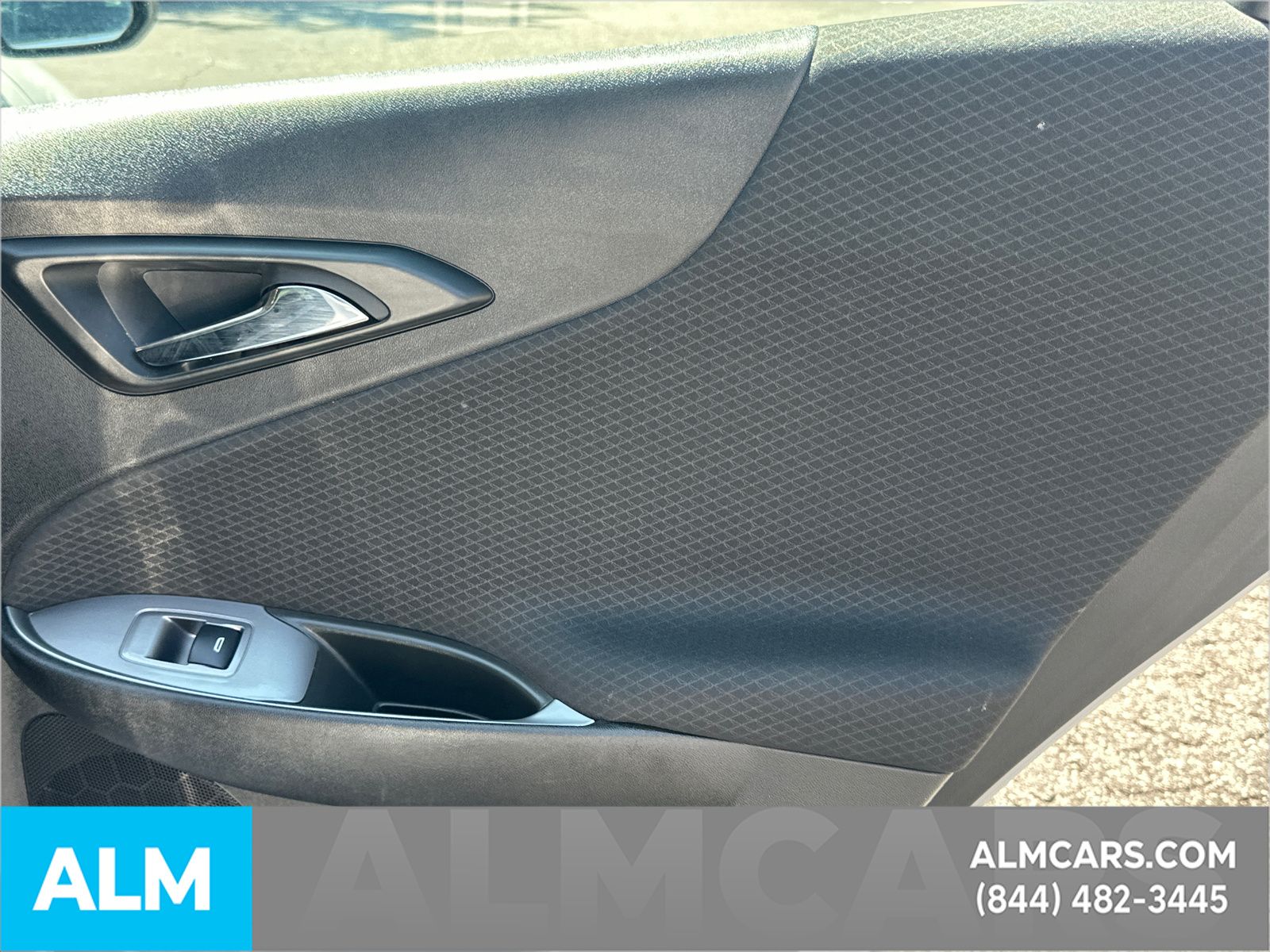 Used 2024 White Chevrolet LT image 18