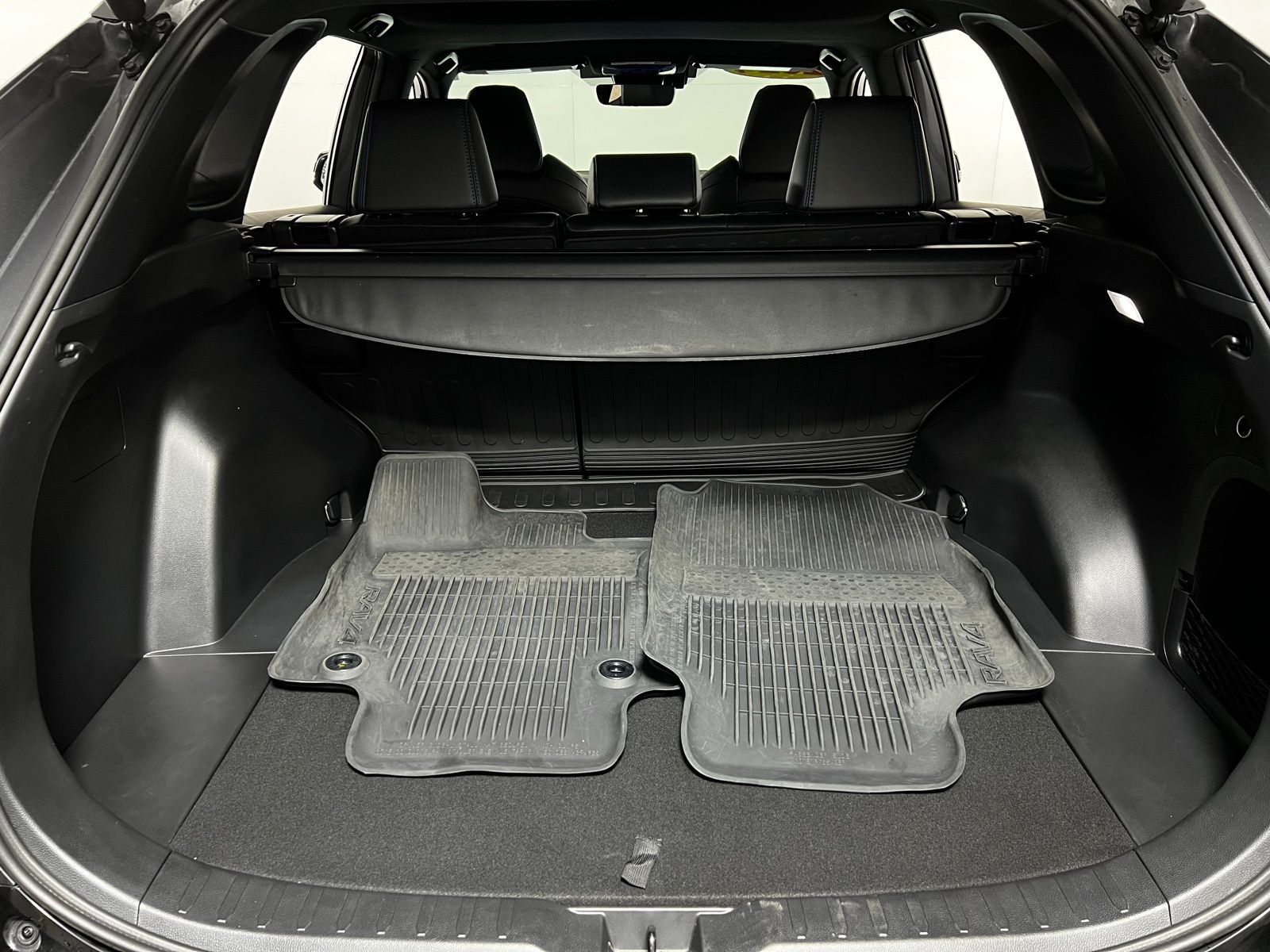 Thumbnail: 2024 Toyota RAV4 - 27