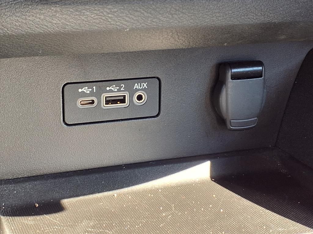 2021 Nissan Altima 2.5 SR Black at Emmons Autoplex