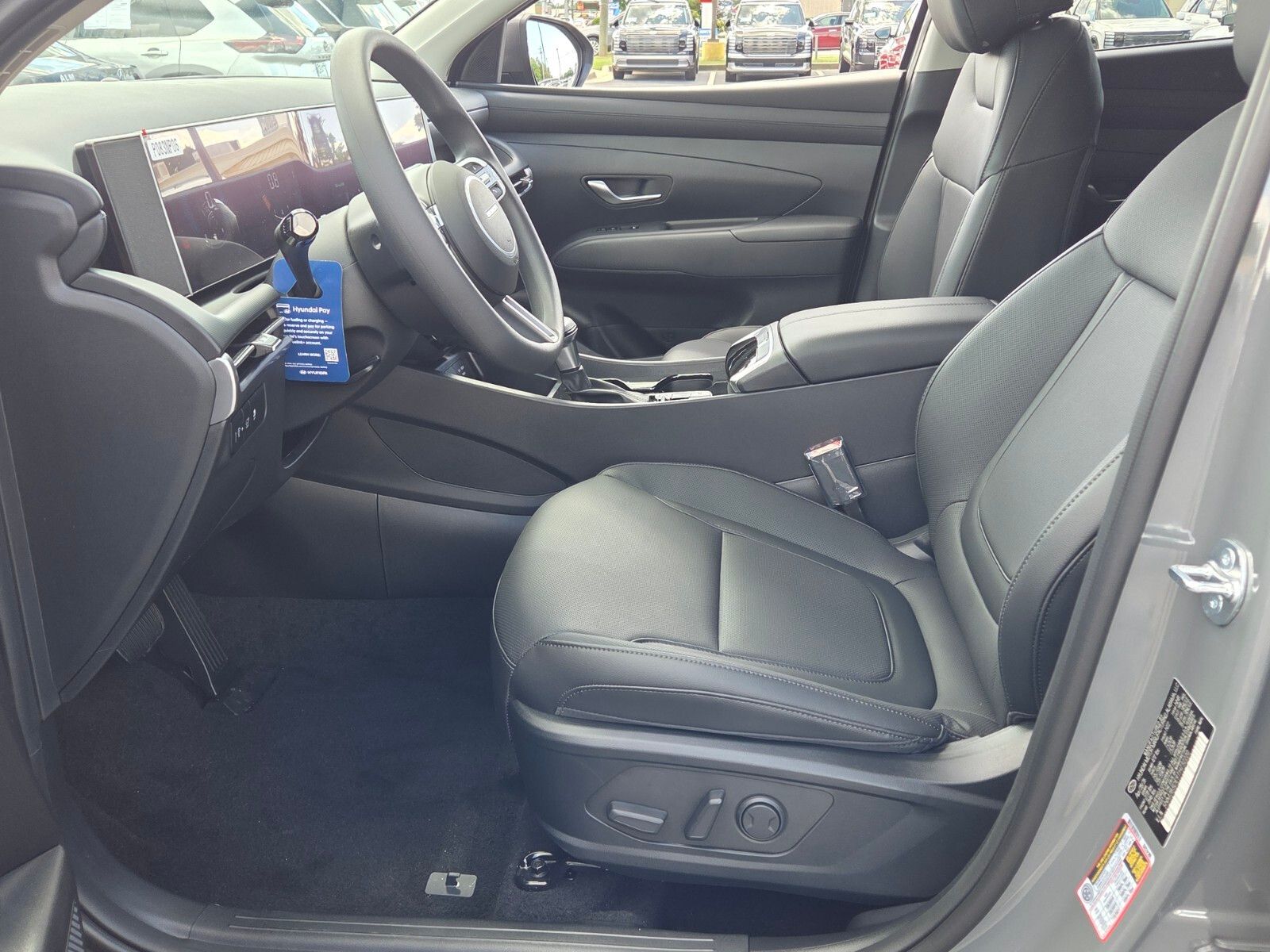 New 2026 Gray HYUNDAI SEL image 4