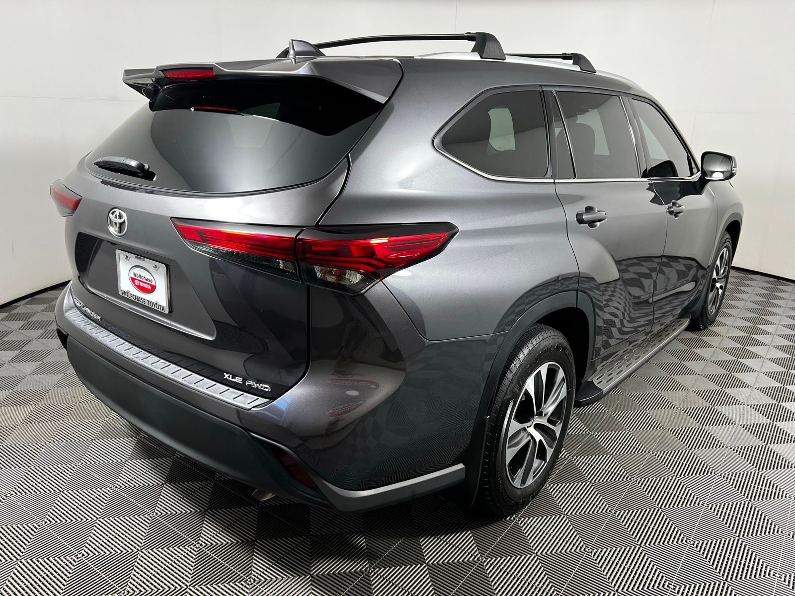 2022 Toyota Highlander XLE 5