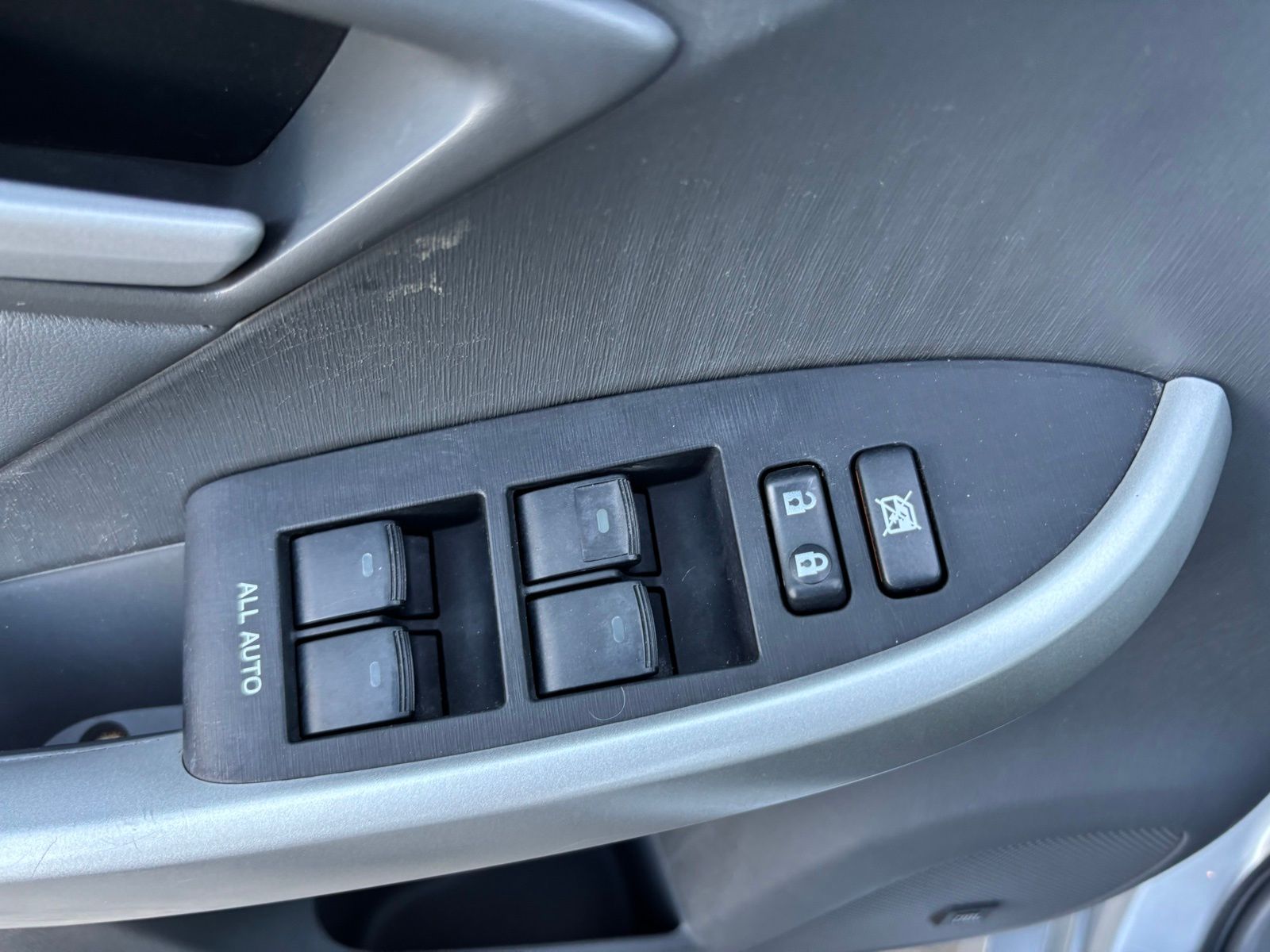 Used Car 2010 Toyota Prius  I For Sale Under $10,000 In Austin, Texas