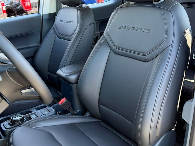 New 2025 Space White Metallic Ford Lariat image 17