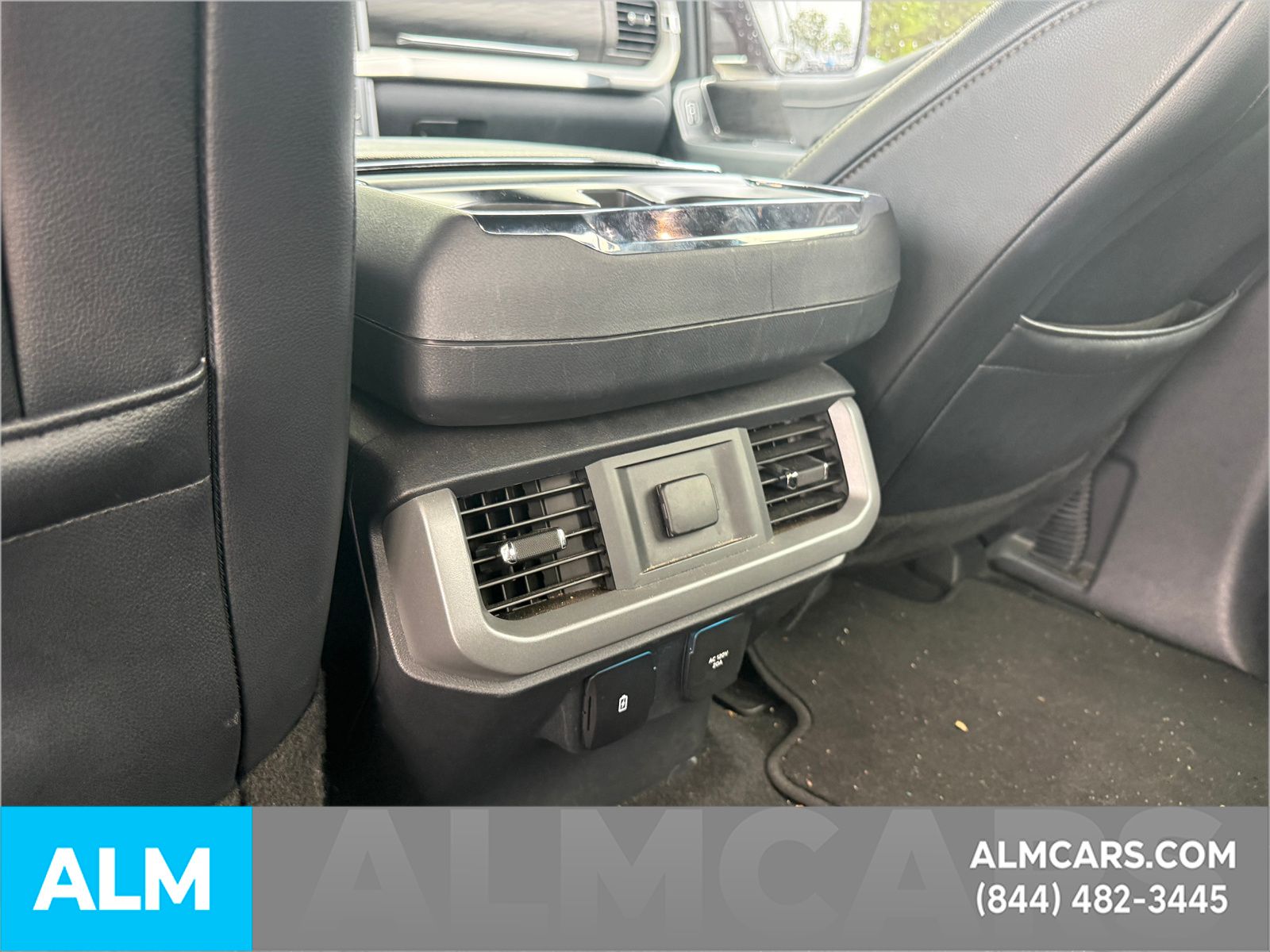 Used 2024 Bronze Metallic Ford Lariat image 14