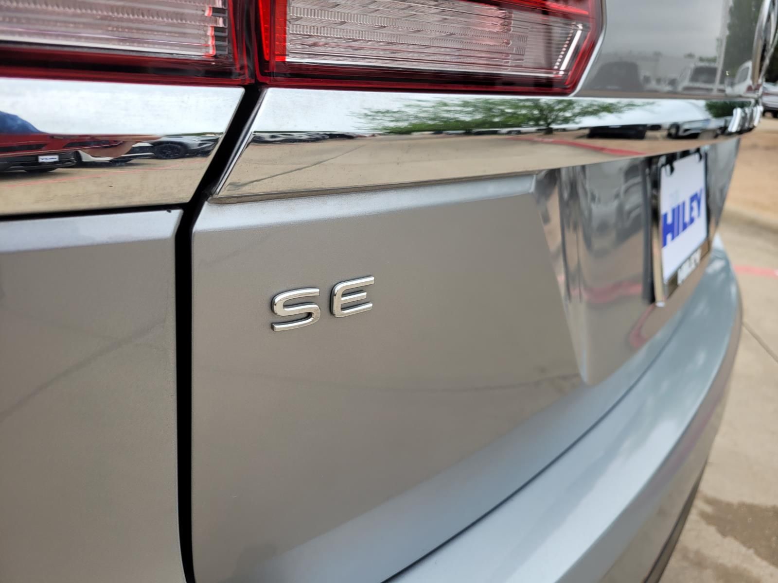 used 2023 Volkswagen Atlas car, priced at $21,000