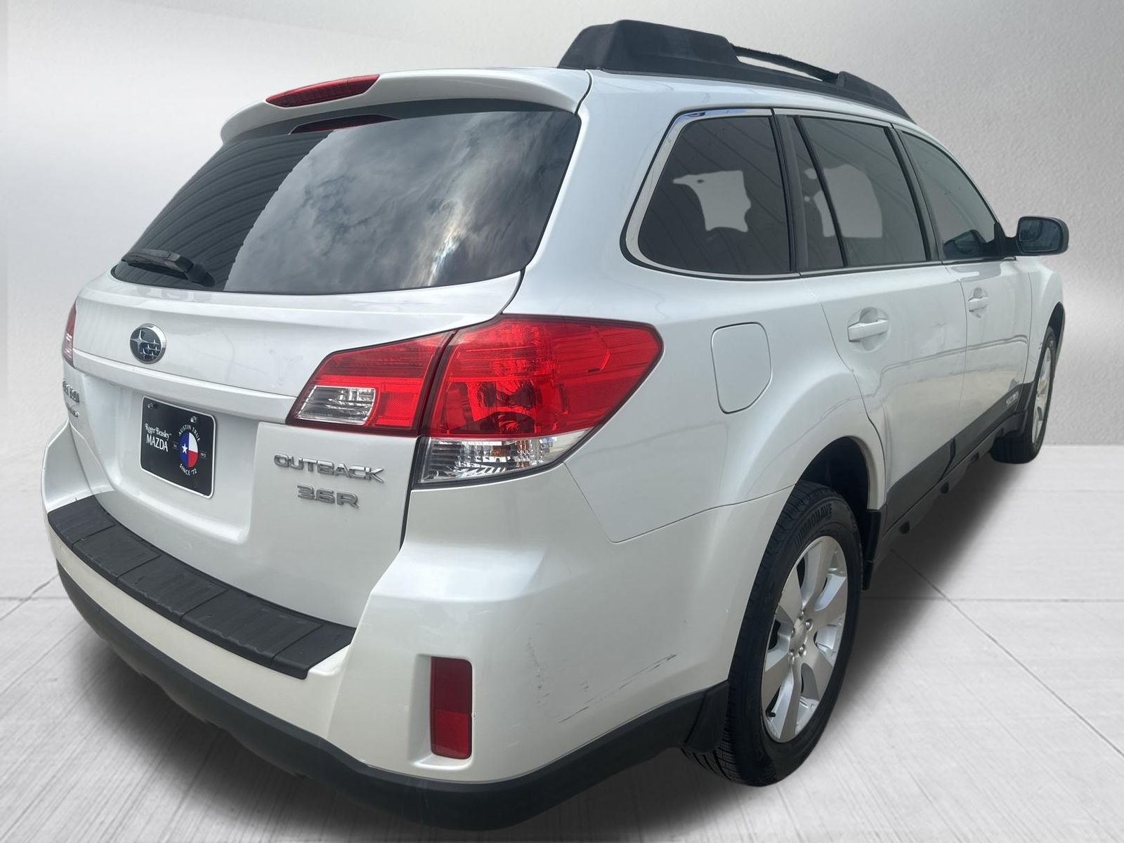 Used Car 2010 Subaru Outback  3.6r For Sale Under $10,000 In Austin, Texas