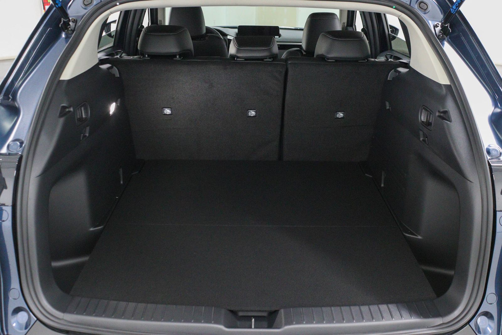 New Car 2025 Mazda Cx-50  2.5 S Select Package For Sale In Austin, Texas
