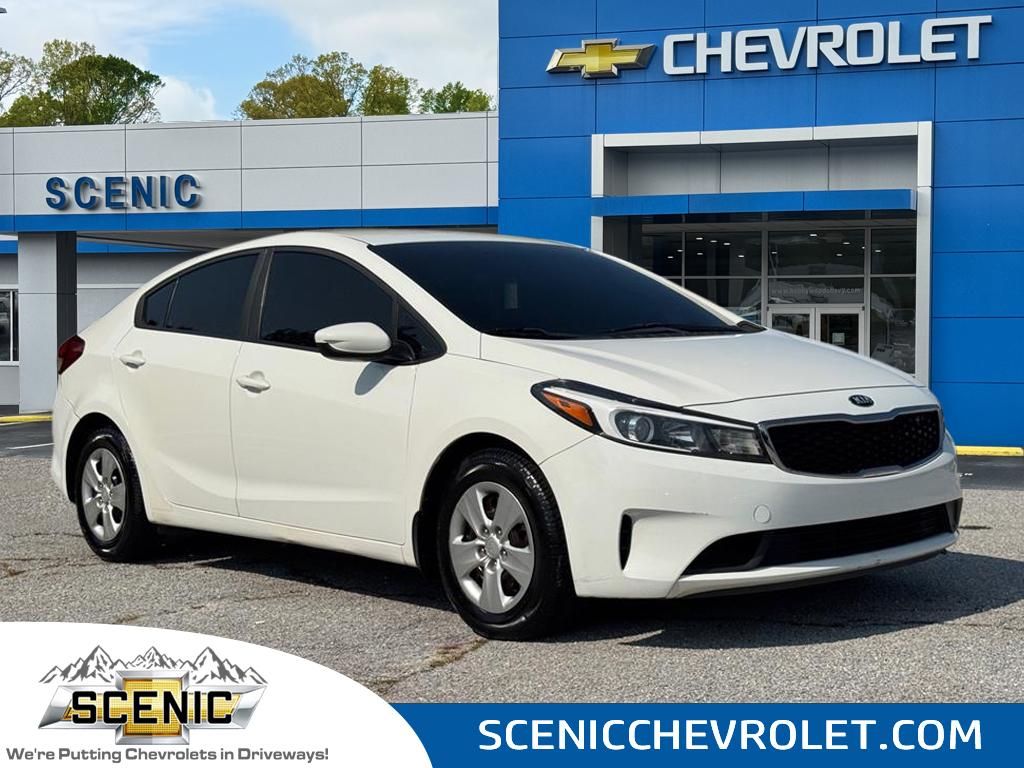  2017 Kia Forte LX   