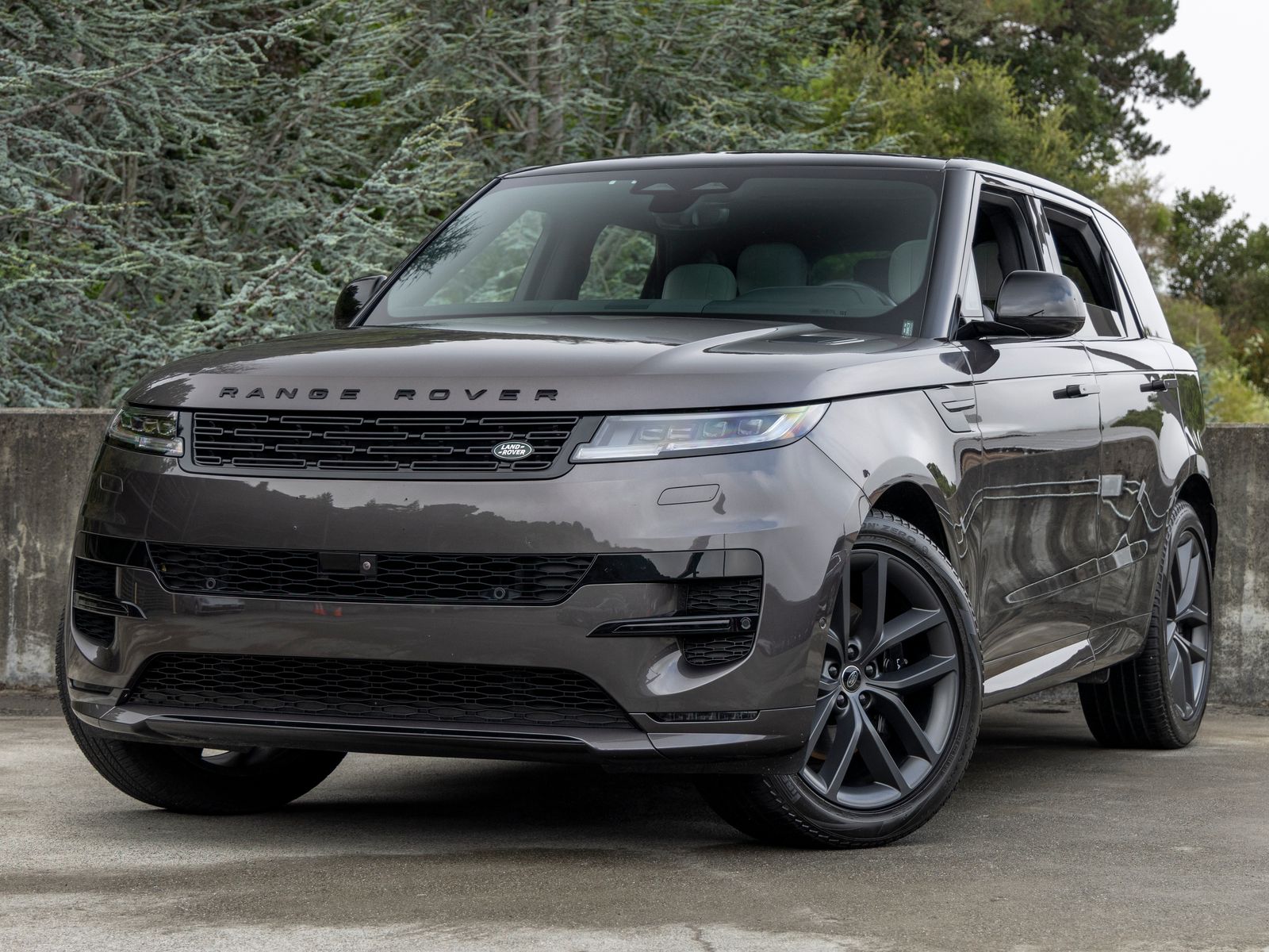 Charente Gray Premium Metallic 2024 Land Rover Range Rover Sport SUV / Crossover All-Wheel Drive 8-Speed Automatic