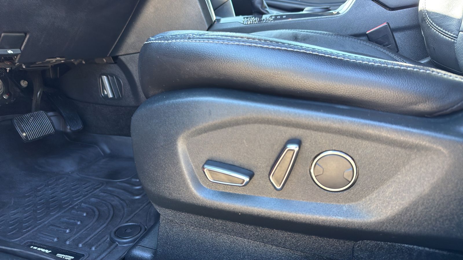 Used Car 2018 Ford Explorer  Limited For Sale Under $20,000 In Austin, Texas