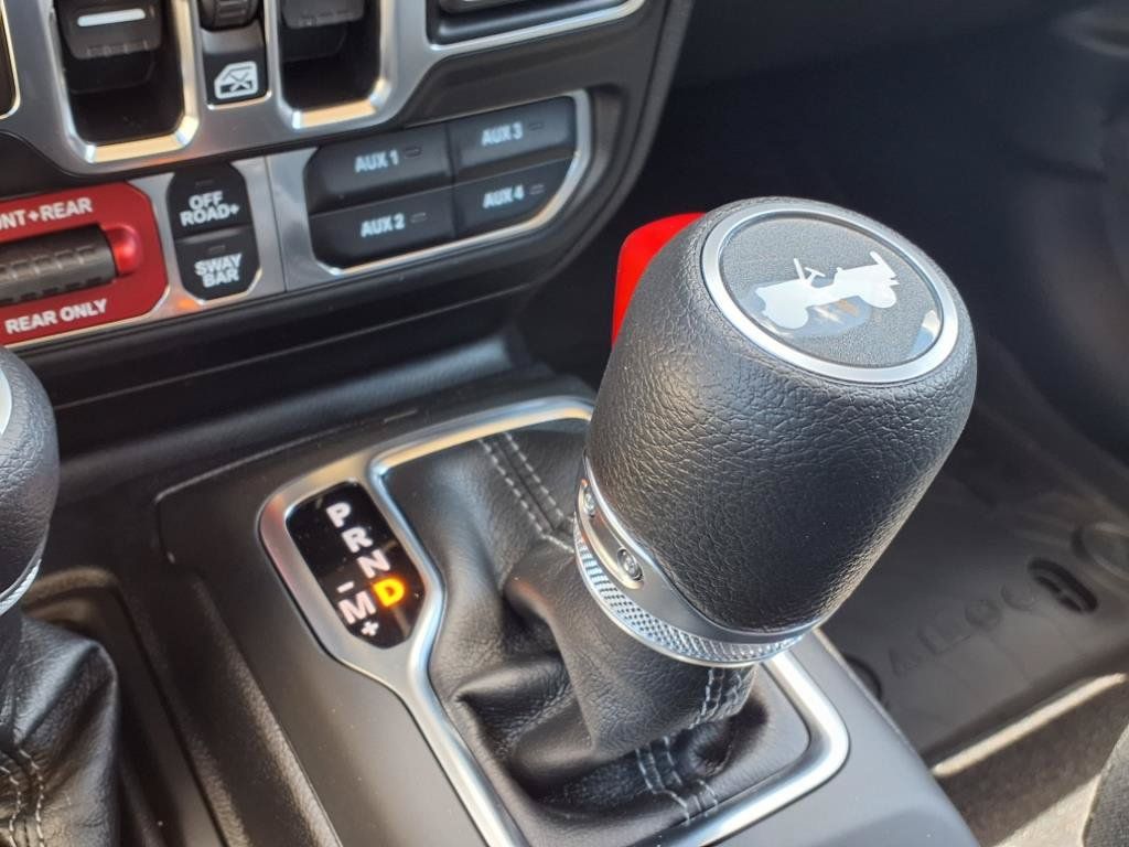 2025 Jeep Wrangler Rubicon - 8