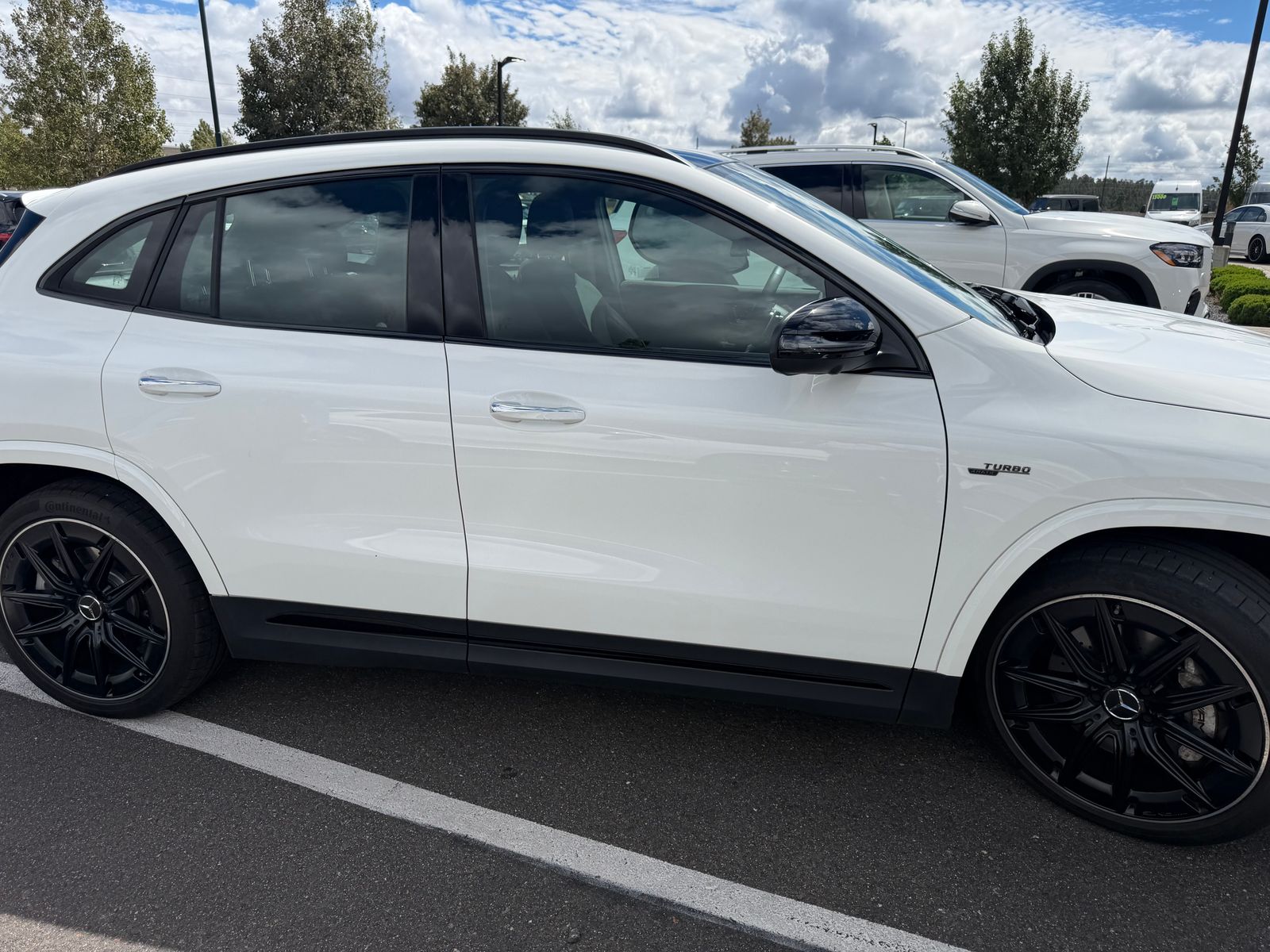 2025 Mercedes-Benz GLA GLA 35 AMG — full photo 2 of 7