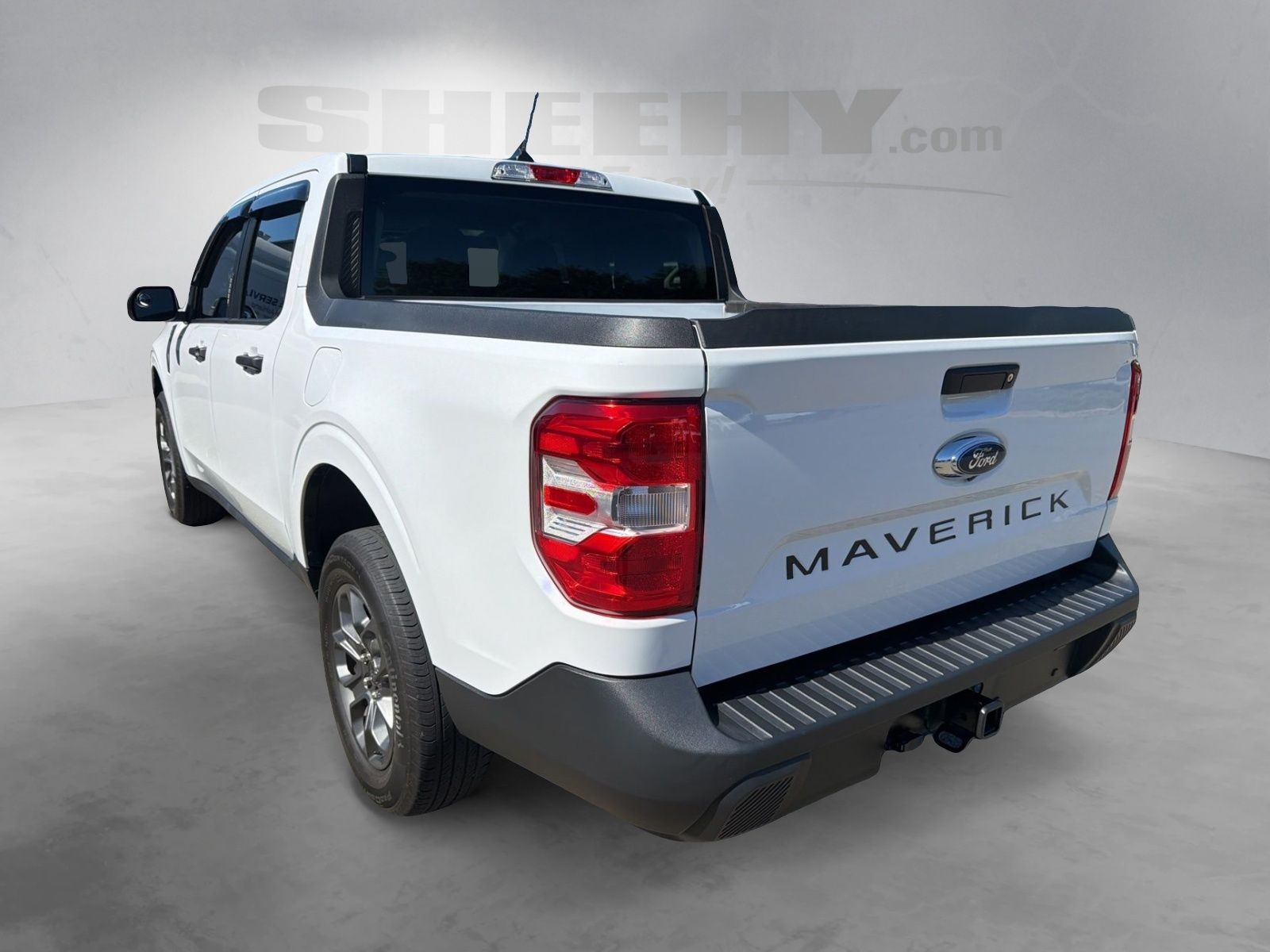 Certified Used 2023 Oxford White Ford XLT image 14