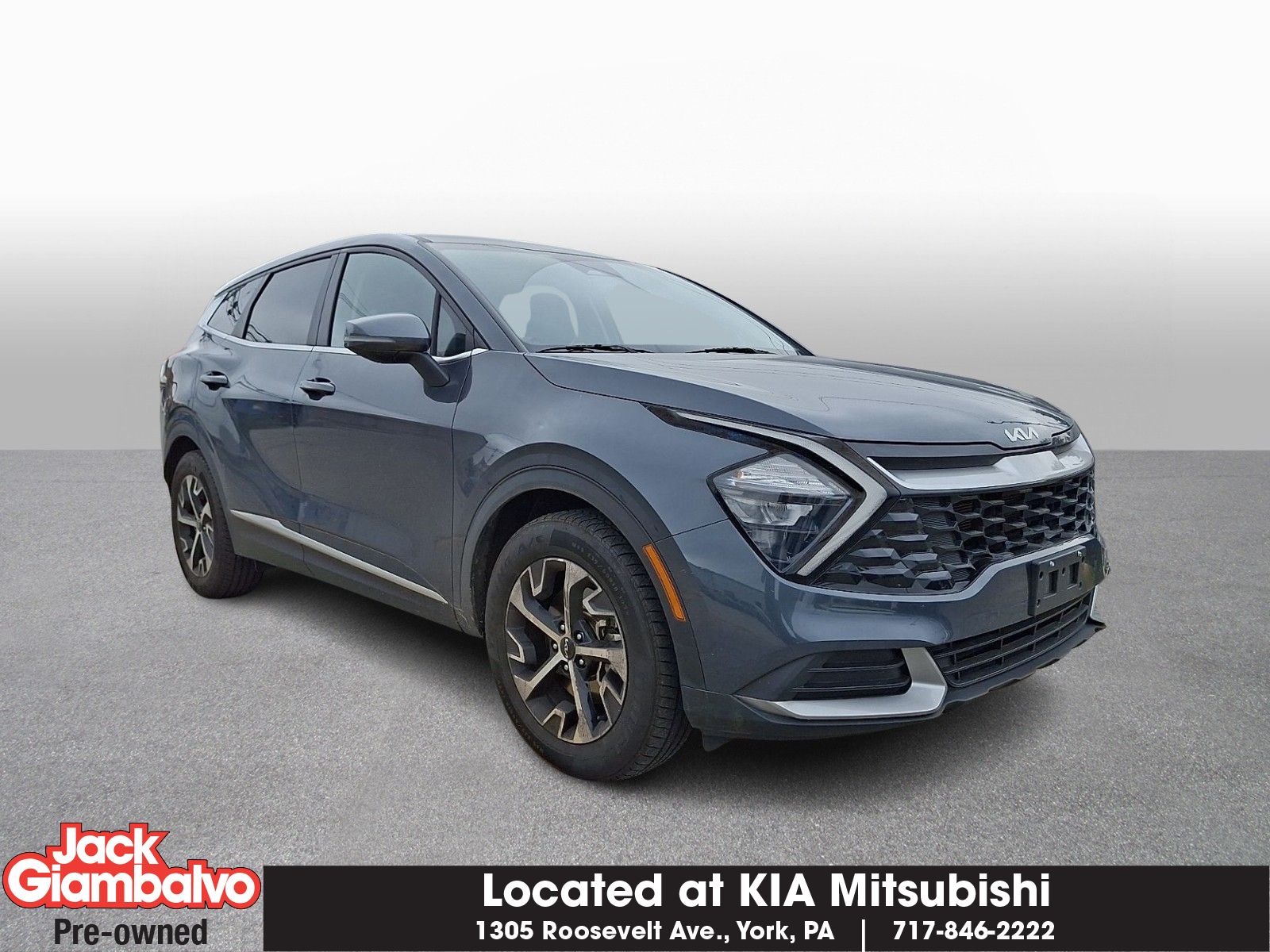 Gravity Gray 2023 Kia Sportage SUV / Crossover Front-Wheel Drive 8-Speed Automatic