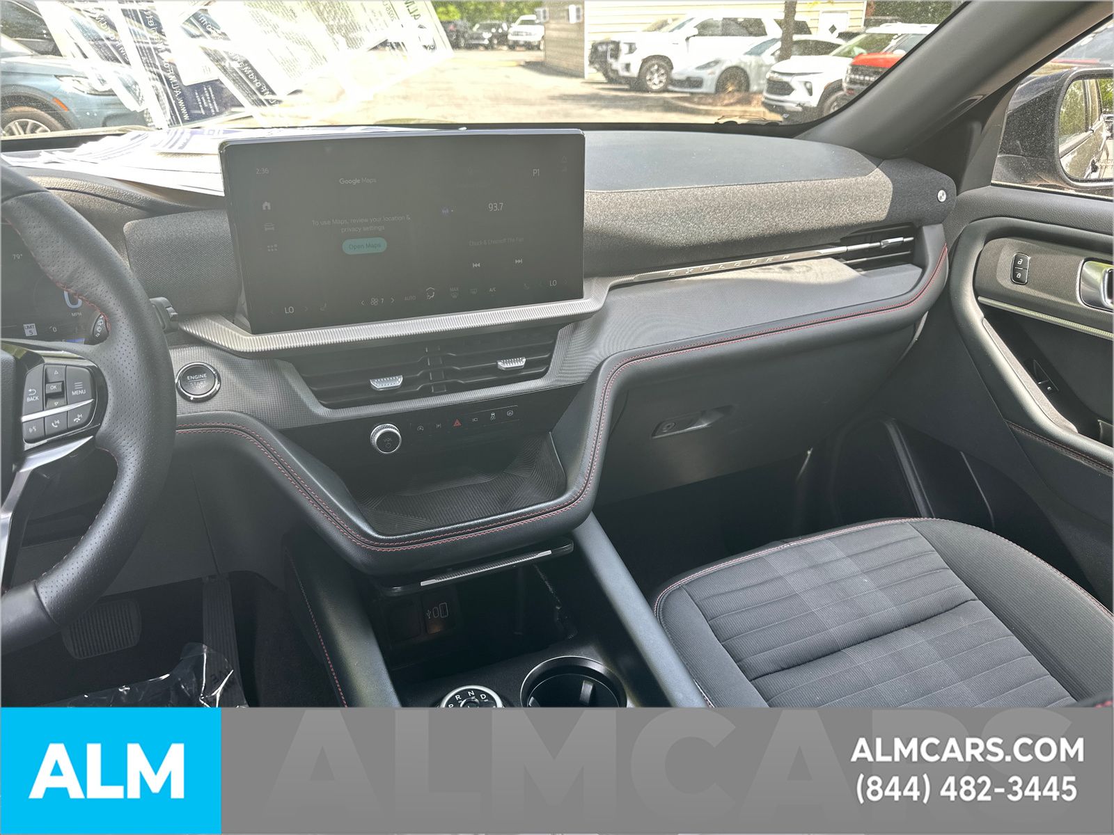 Used 2025 Gray Ford ST-Line image 31