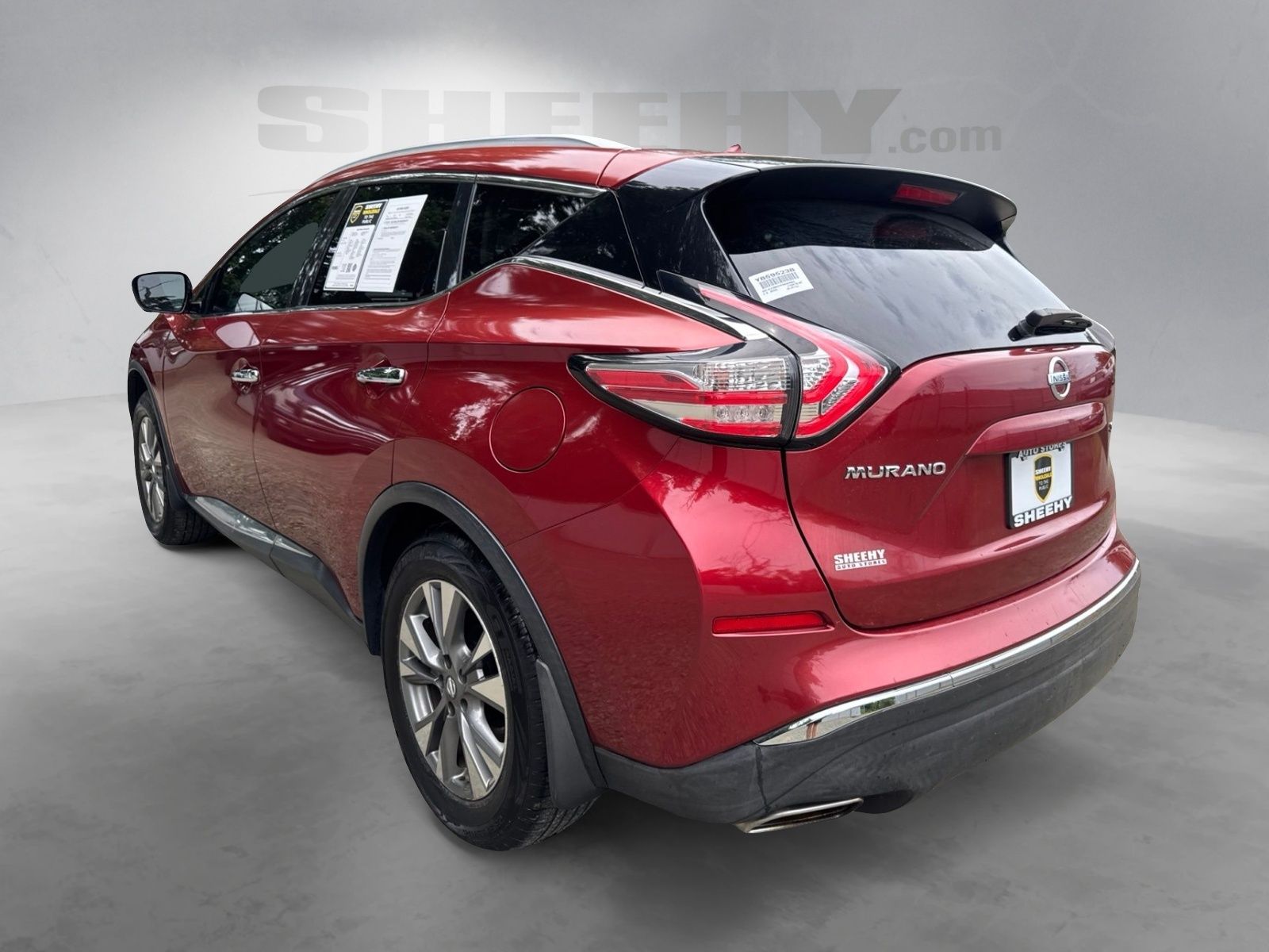 Used 2015 Cayenne Red Nissan SL image 14