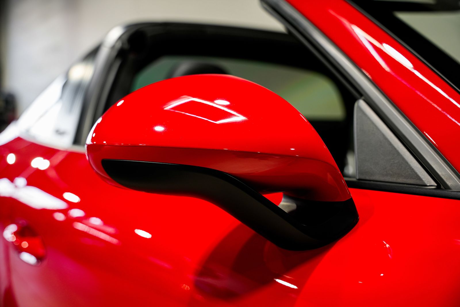 2017 Porsche 911 Targa 4 GTS — photo 37