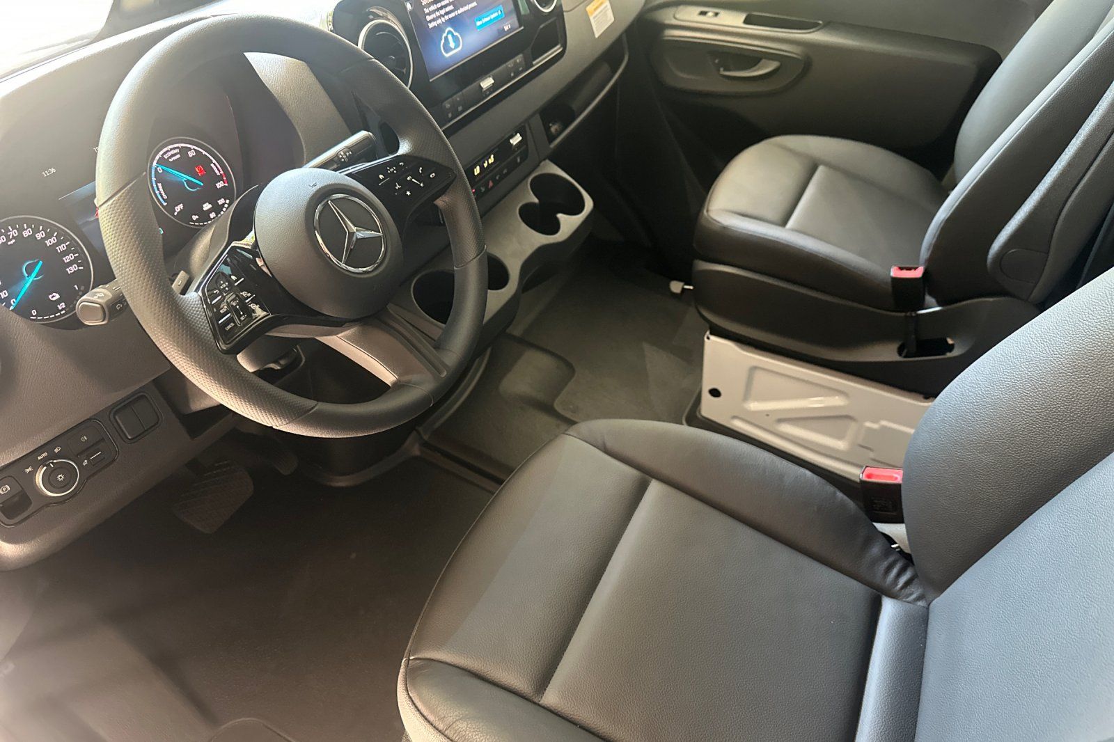 New 2025 Mercedes-benz eSprinter 2500 Van