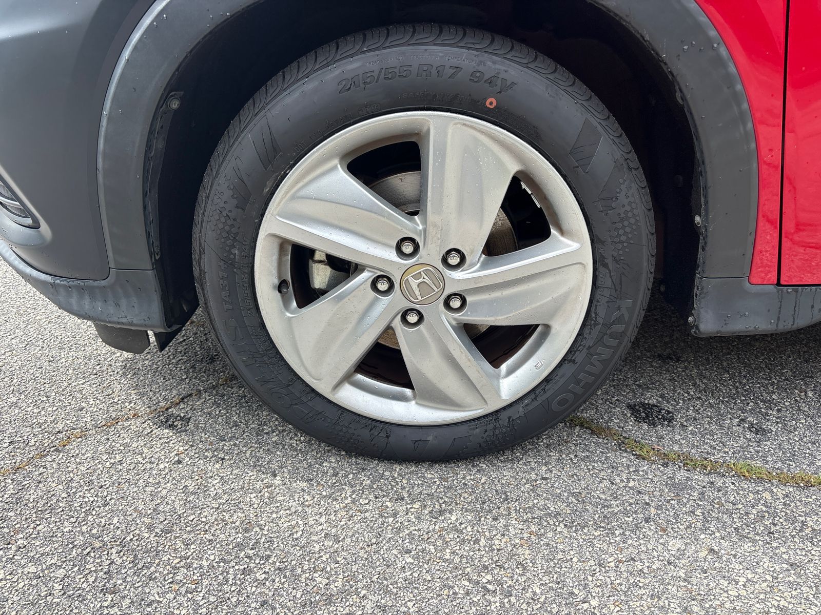 Used 2019  Honda EX image 9