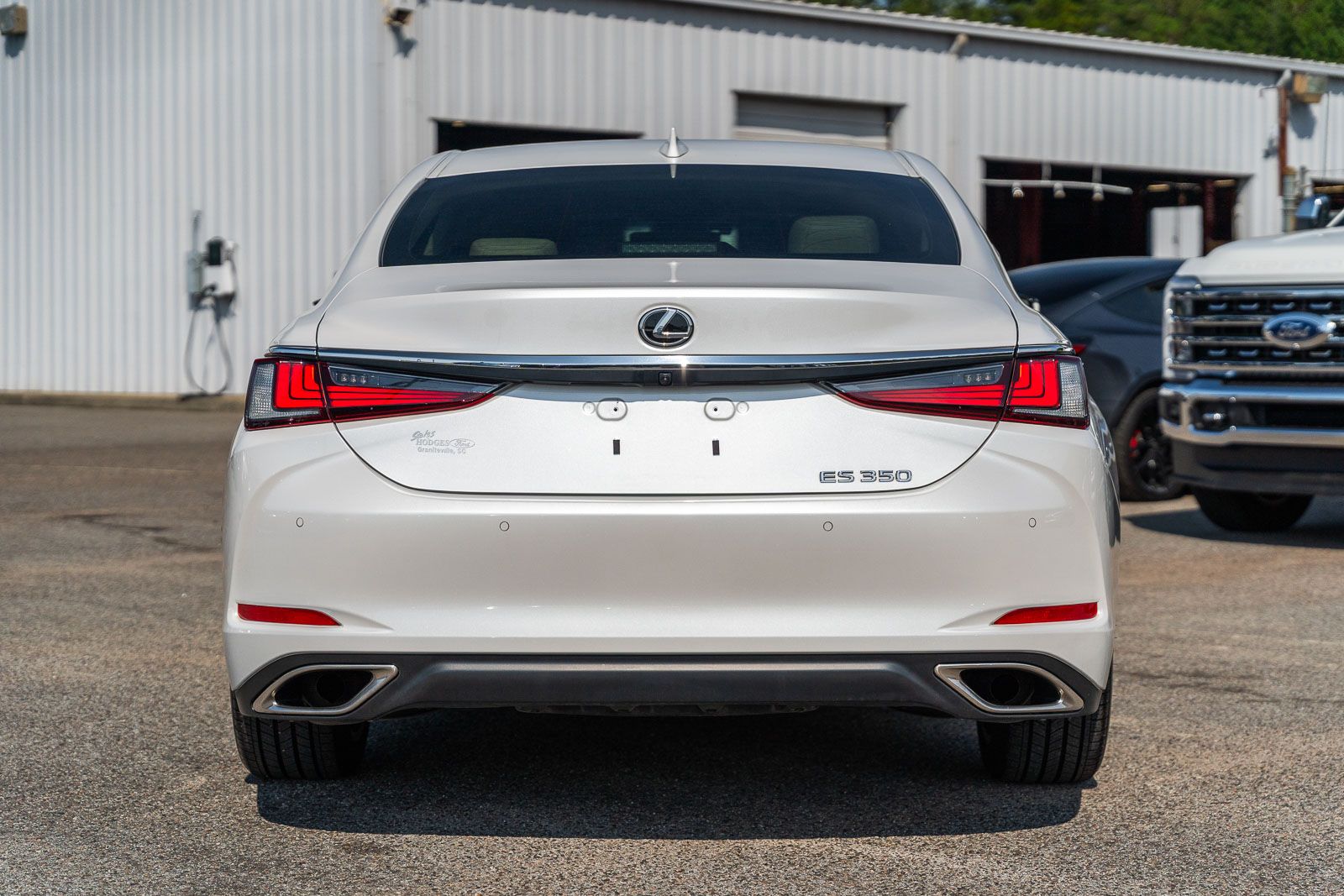 Used 2025 Lexus ES Sedan