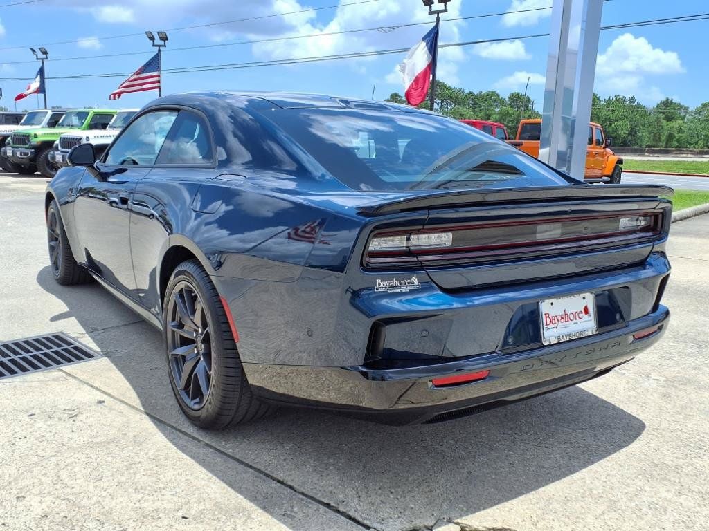 2024 Dodge Charger R/T Scat Pack - 3