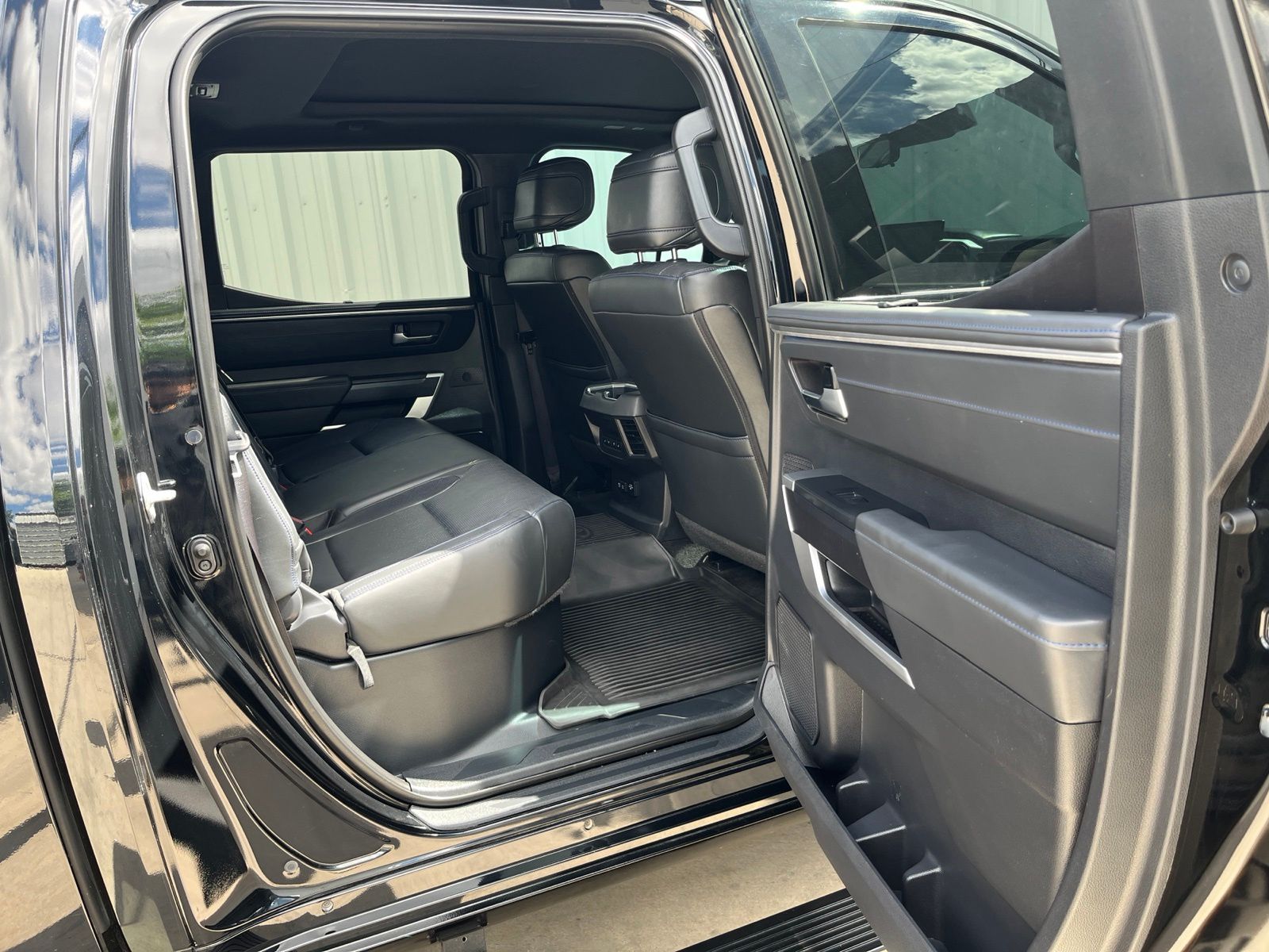 Used Car 2023 Toyota Tundra  Platinum For Sale Under $50,000 In Austin, Texas