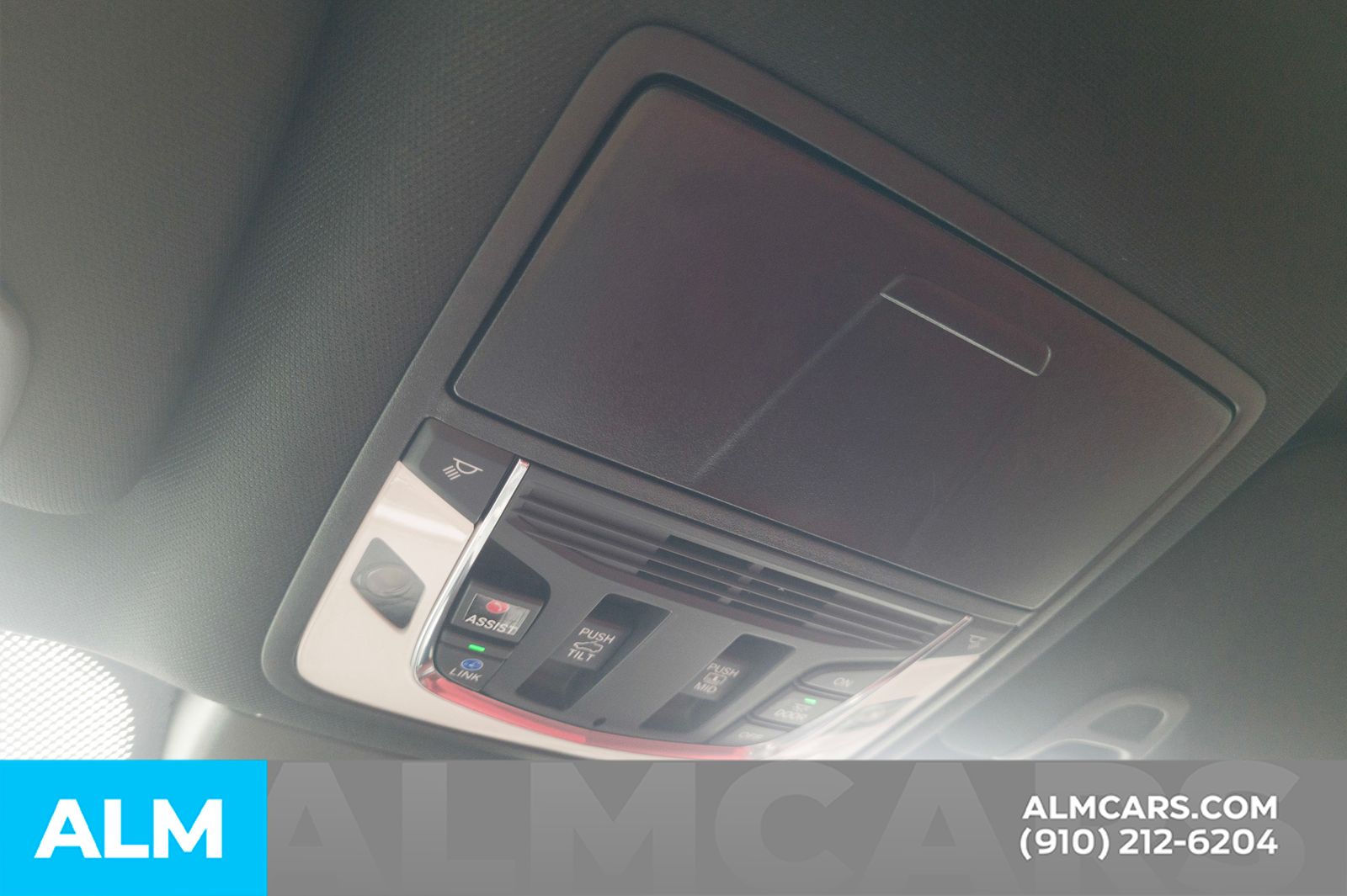 Used 2023 Platinum White Pearl Acura A-Spec image 34