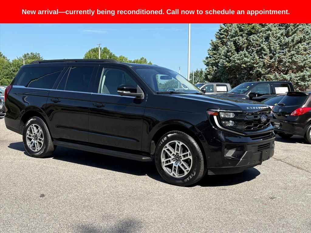 Black Metallic 2025 Ford Expedition SUV / Crossover 4X2 Automatic