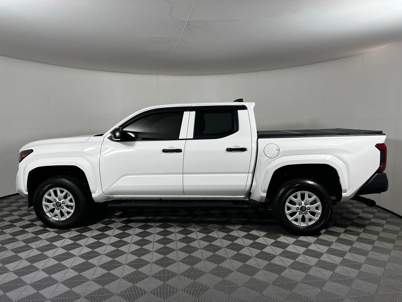 Thumbnail: 2025 Toyota Tacoma - 8