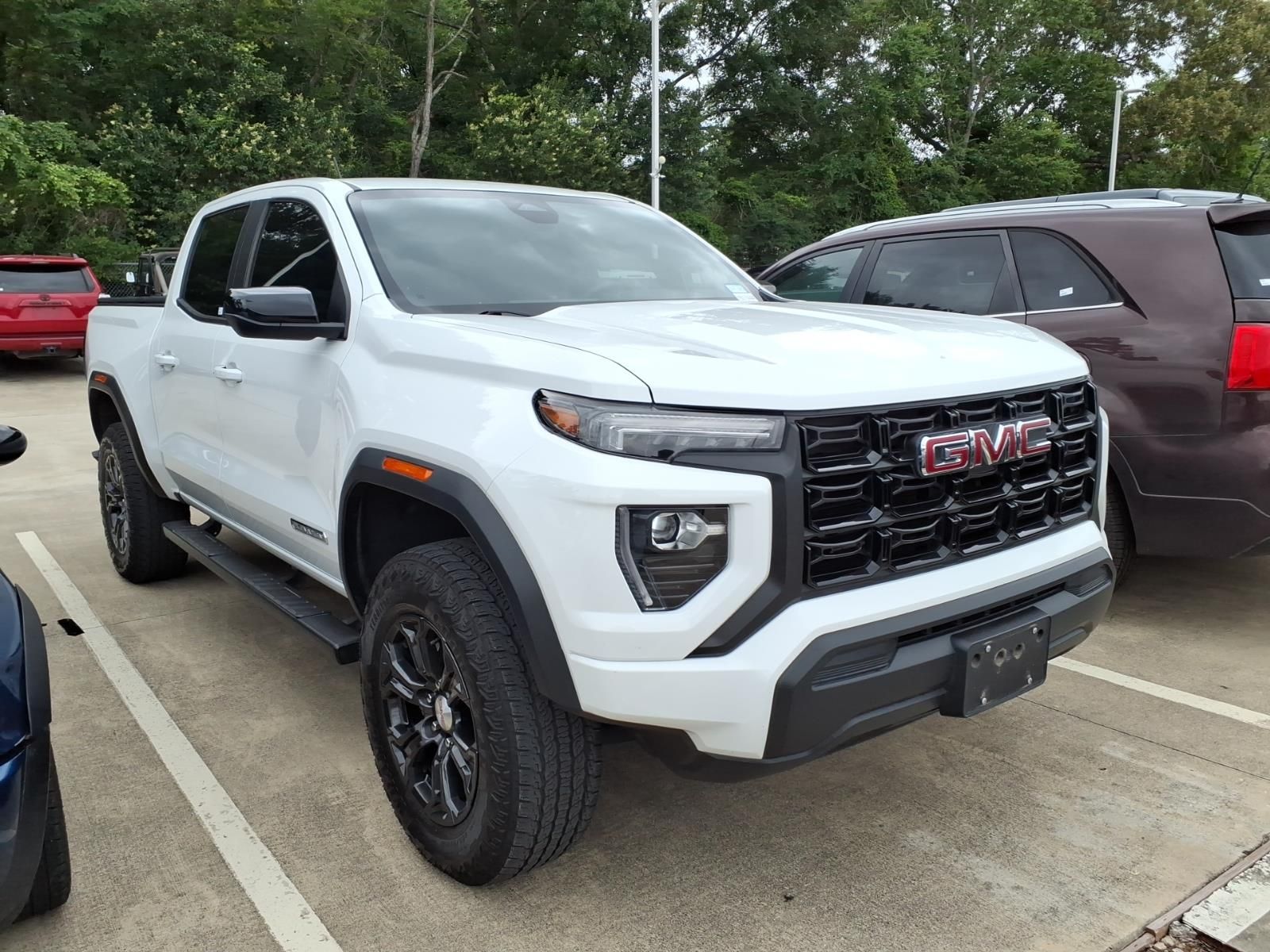 2024 GMC Canyon Elevation White at Toyota of Victoria
