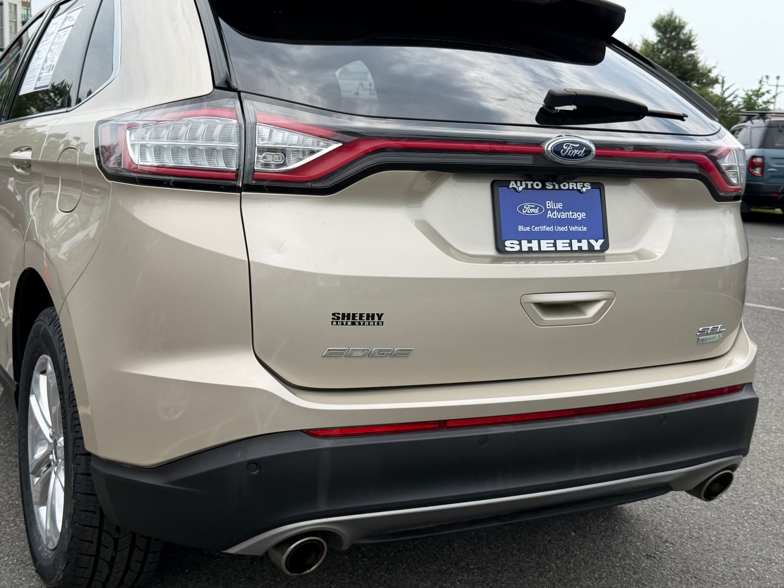 Certified Used 2018 White Gold Metallic Ford SEL image 36