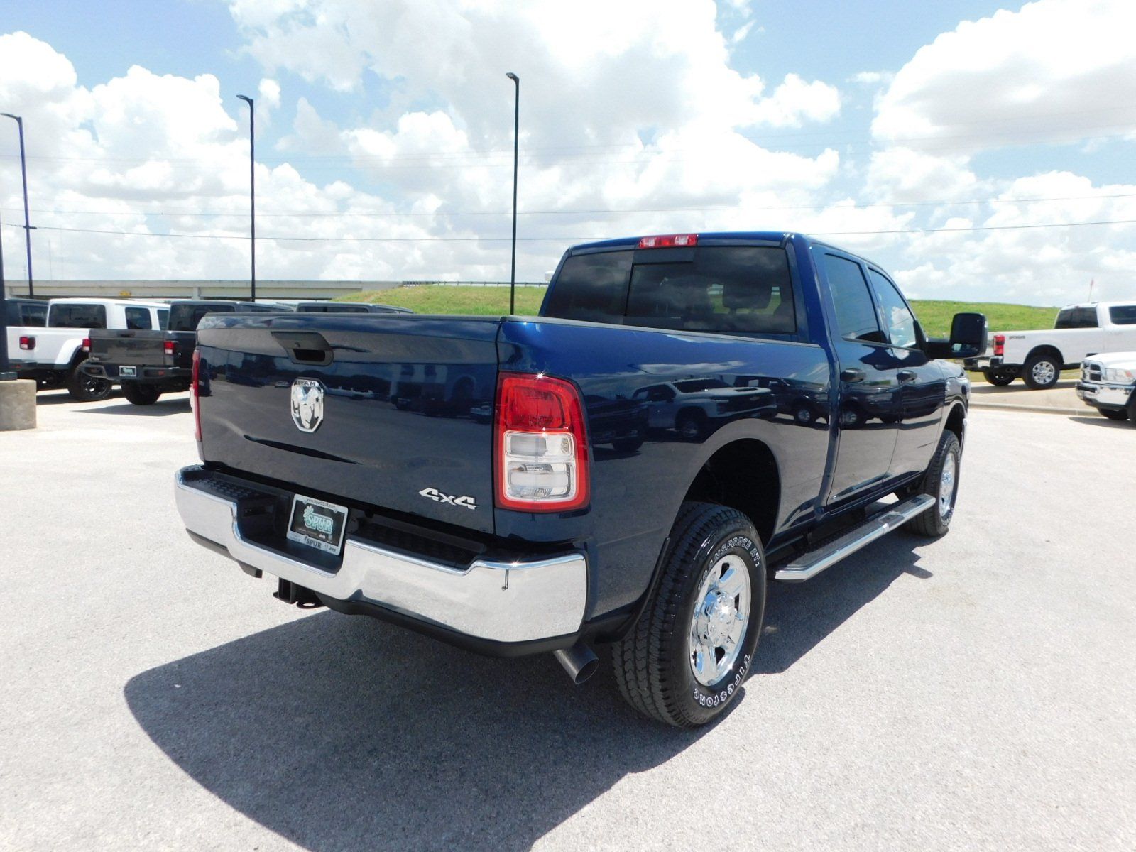 2024 Ram 2500 Tradesman 2