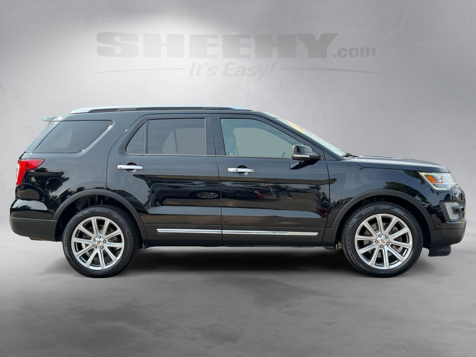 Certified Used 2017 Shadow Black Ford Limited image 7