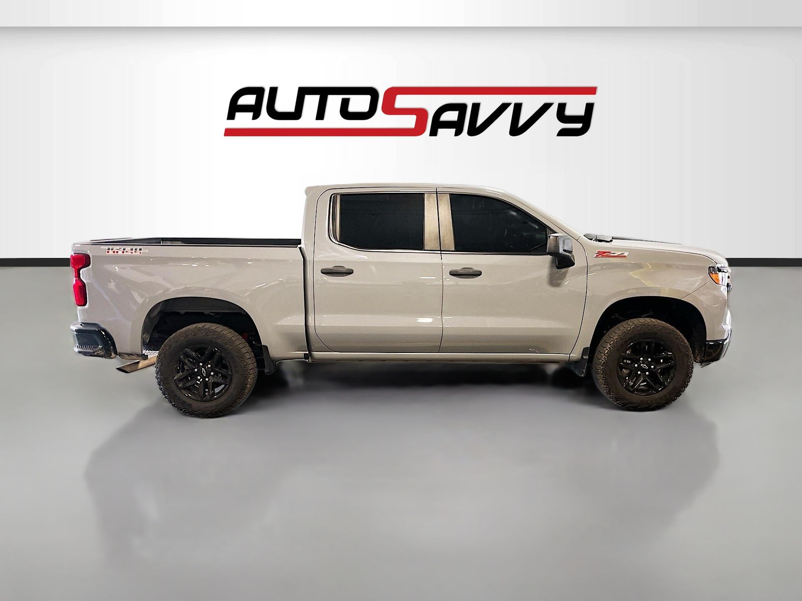 Used 2025 Gray Chevrolet Custom Trail Boss image 8