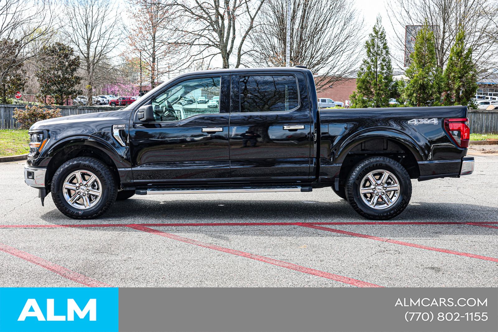 Used 2025 Black Ford XLT image 9