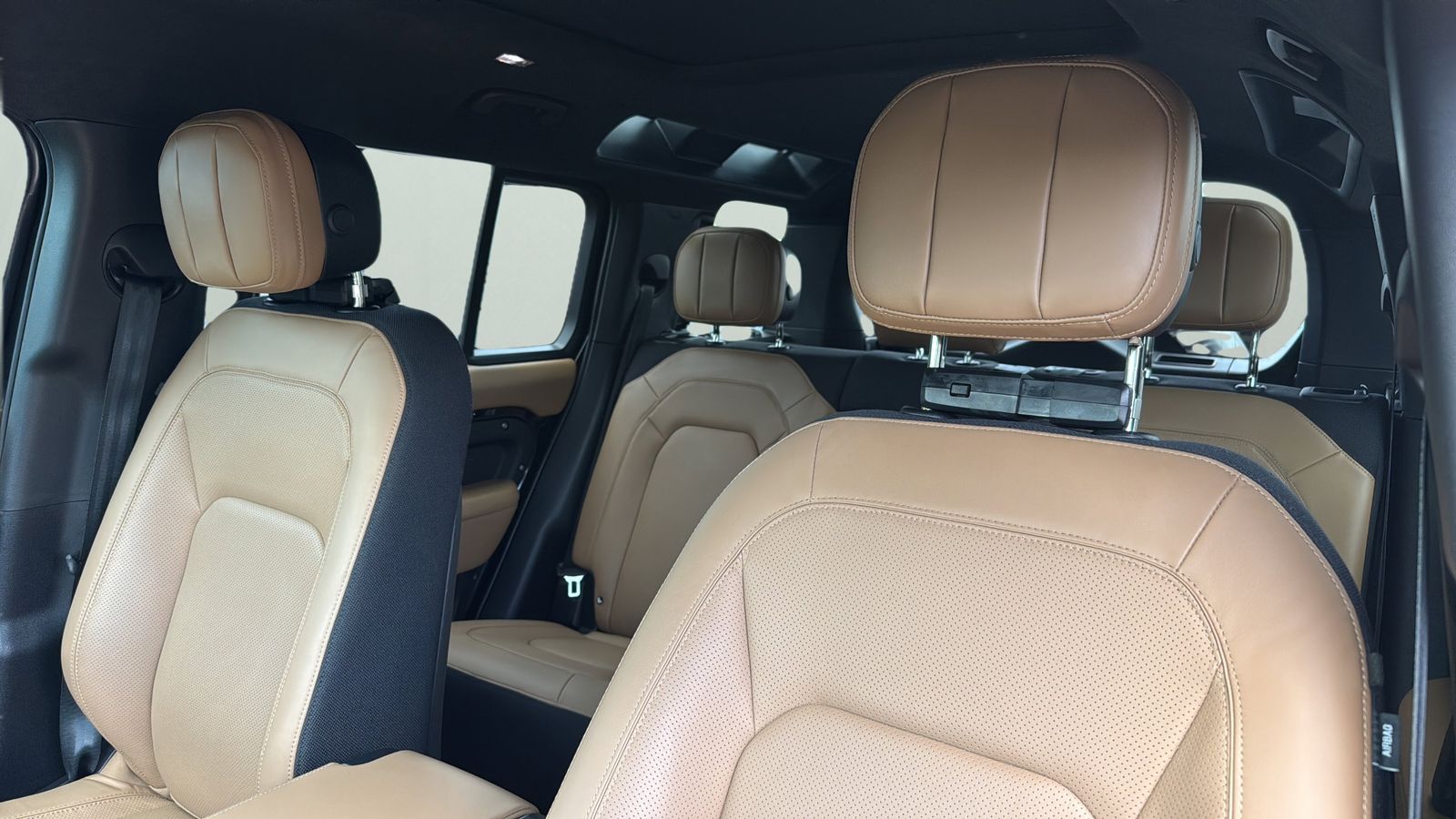 Used Car 2025 Land Rover Defender 110  V8 For Sale Under $100,000 In Austin, Texas