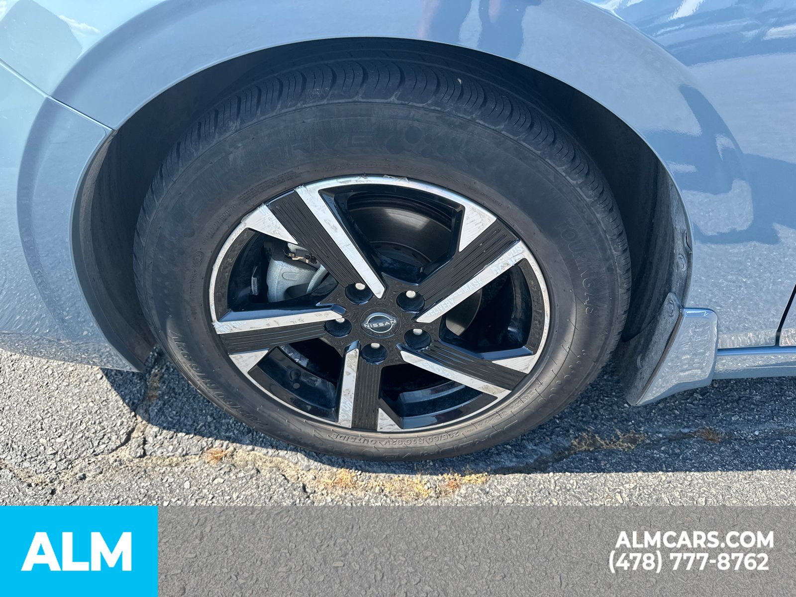 Used 2024 Gray Nissan SV image 12