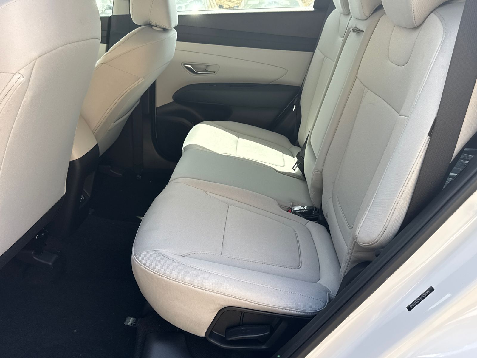 New 2026 White Hyundai SE image 21
